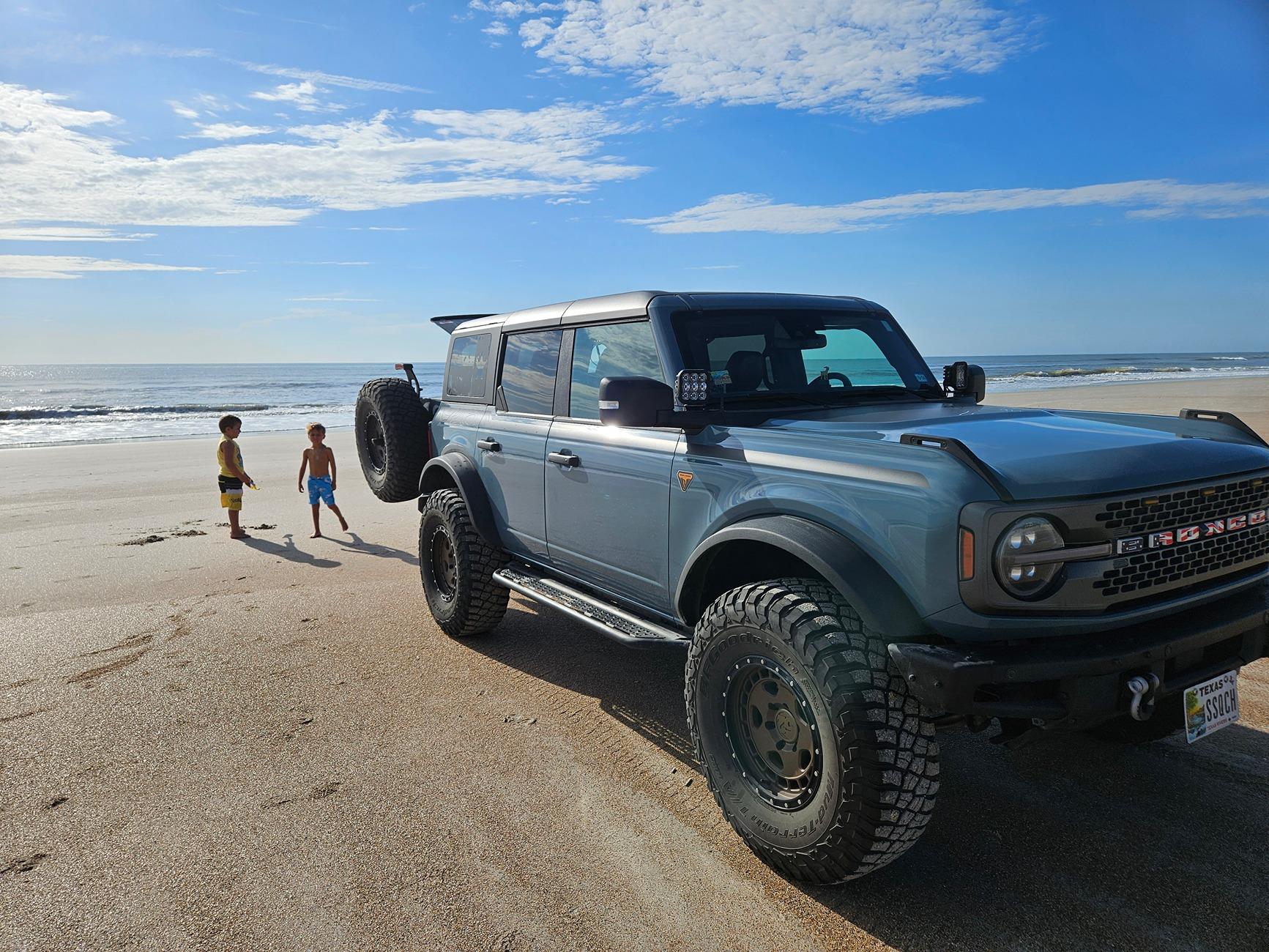 Ford Bronco We're in a Beachy Mood!!! Show us your Rig on Sand! 1000002695
