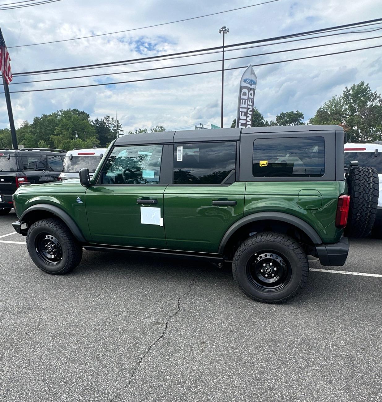 Ford Bronco 7/24/23 Build Week 71373687389__BCA00F25-A766-42A3-AC09-F7A7F7C29818
