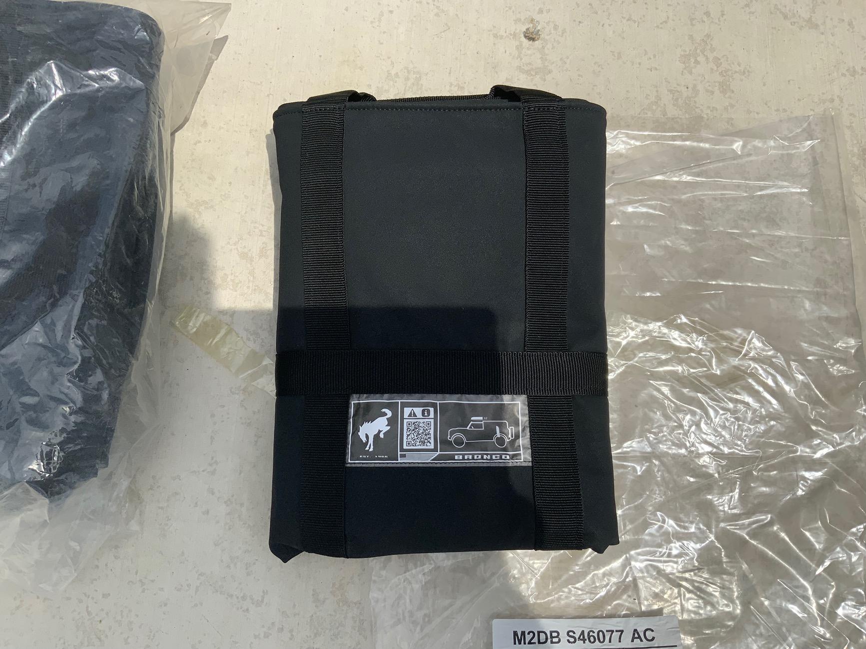 Ford Bronco Bronco storage Bags IMG_0661