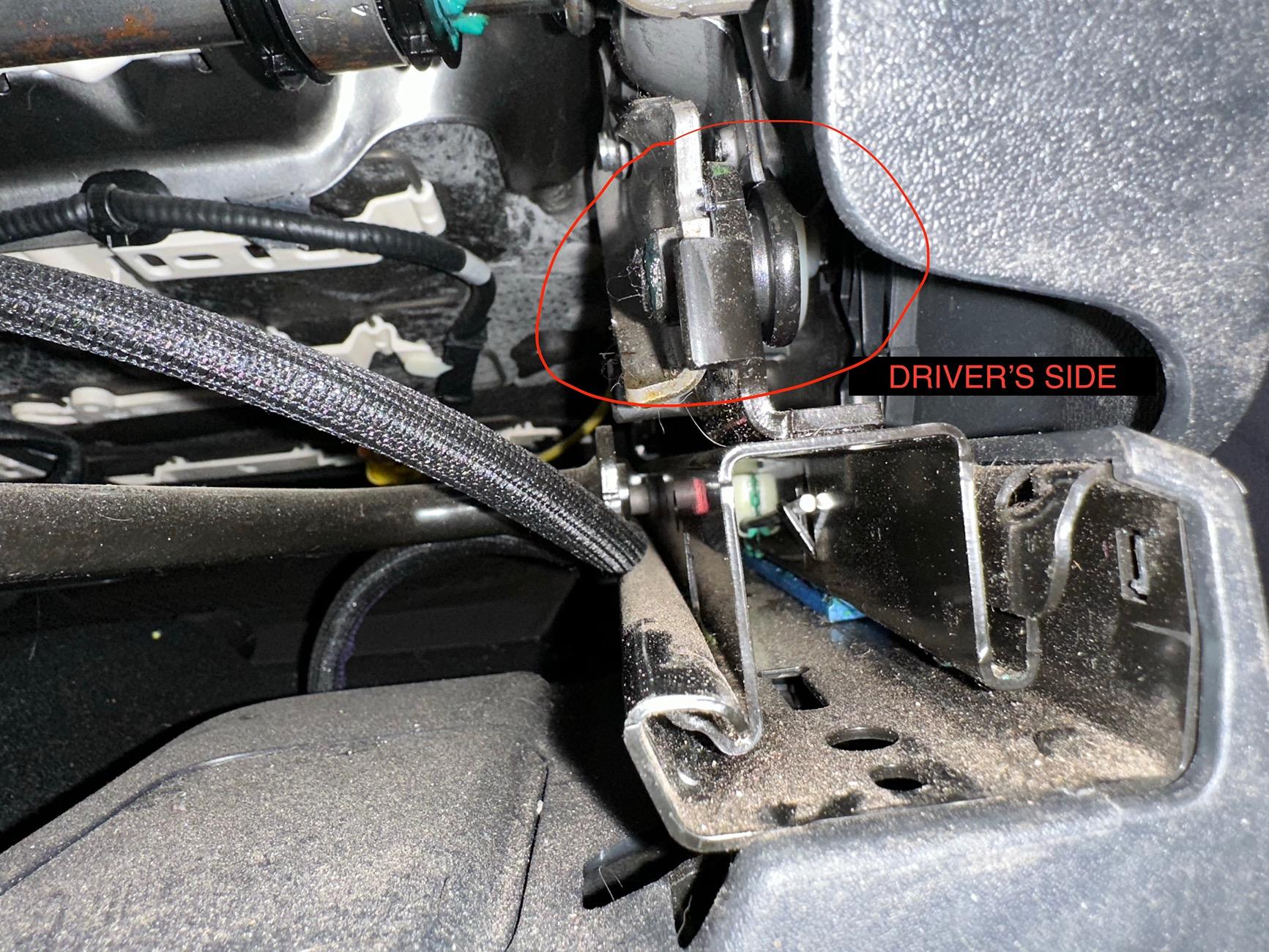 Ford Bronco Driver's seat bolt continuously loosens IMG_8372