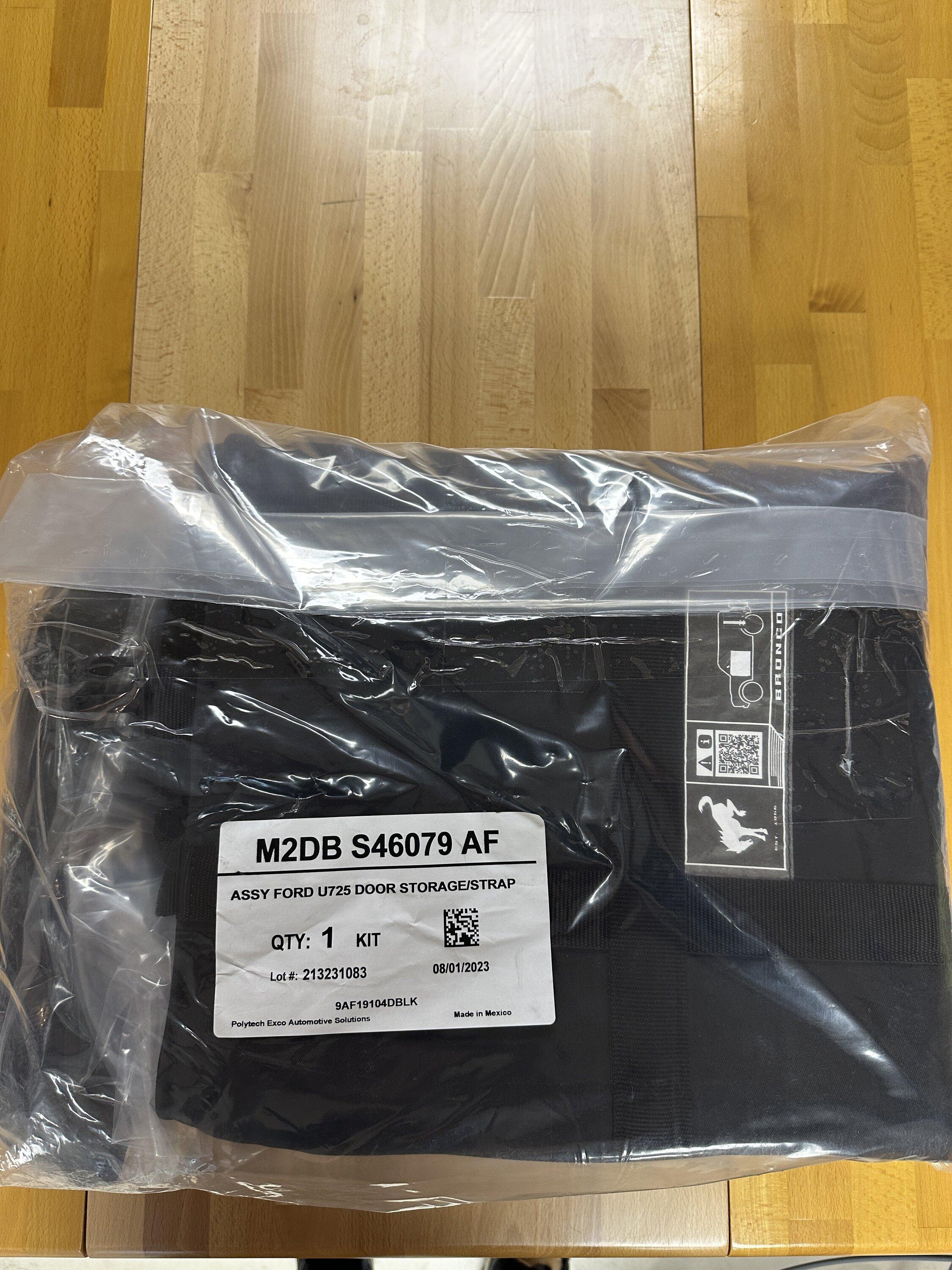 Ford Bronco 4-Door Storage Bags IMG_6404.JPG