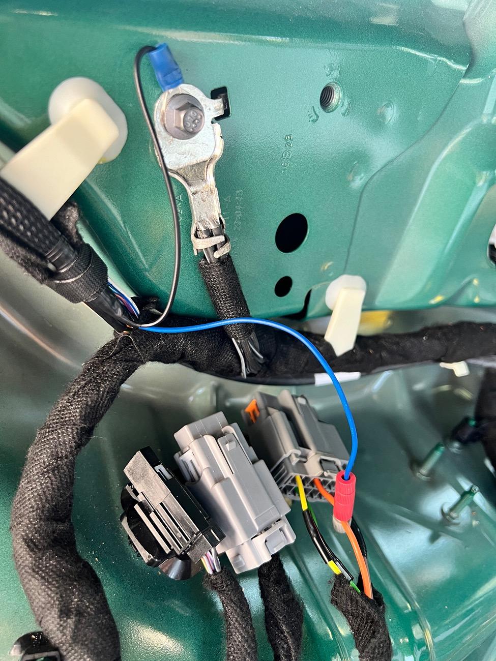 Ford Bronco XK Glow 5th wheel tail wiring - Updated with instructions! IMG_4463