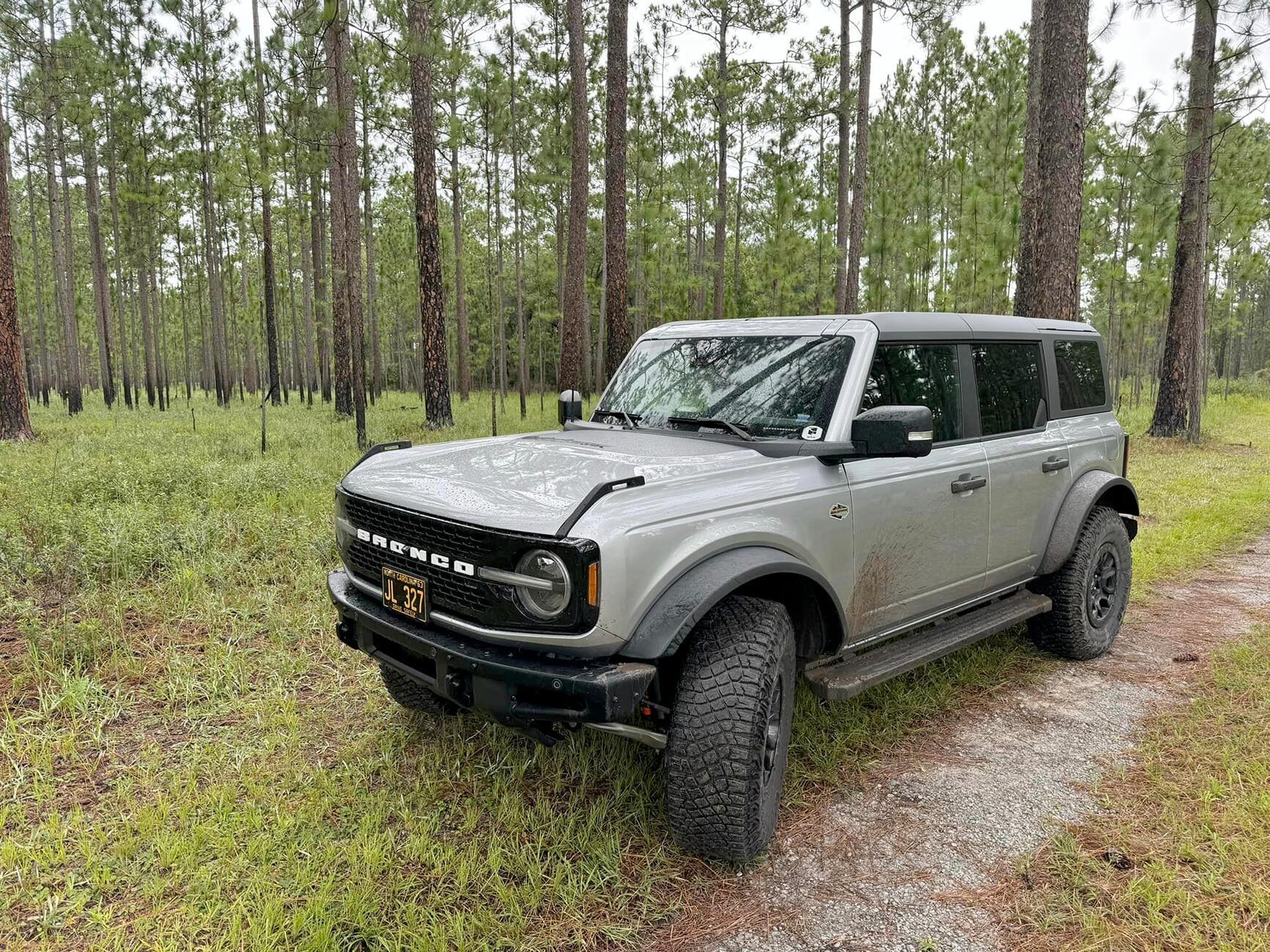 Ford Bronco ICONIC SILVER Bronco Club 1722351093311-ad