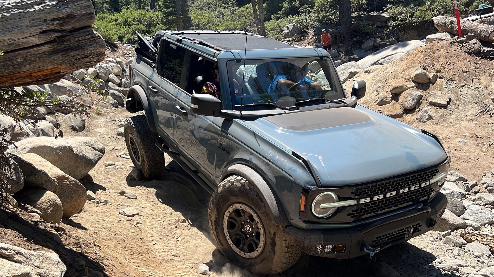 Ford Bronco 37” tire rubbing modifications IMG_1716.JPG