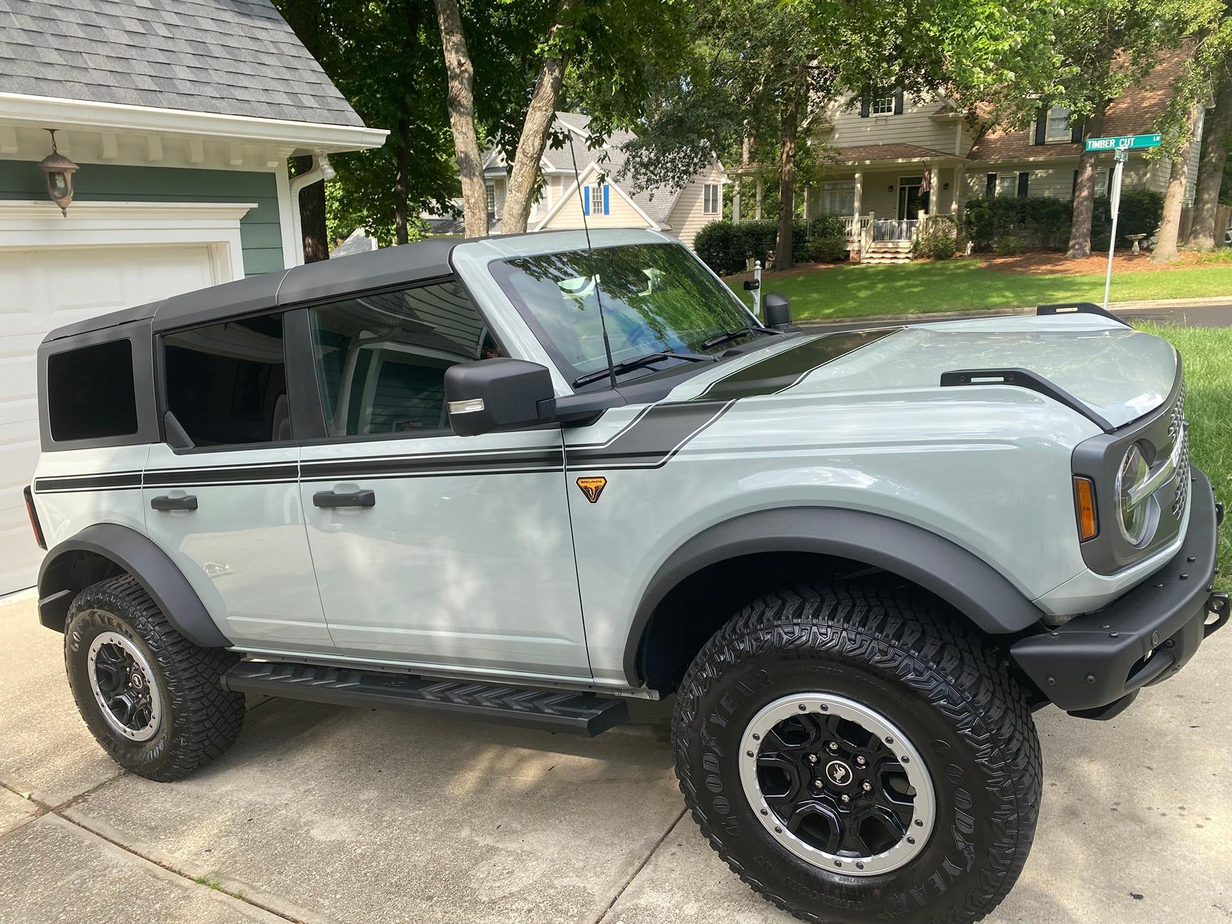 Ford Bronco CACTUS GRAY Bronco Club IMG_7617