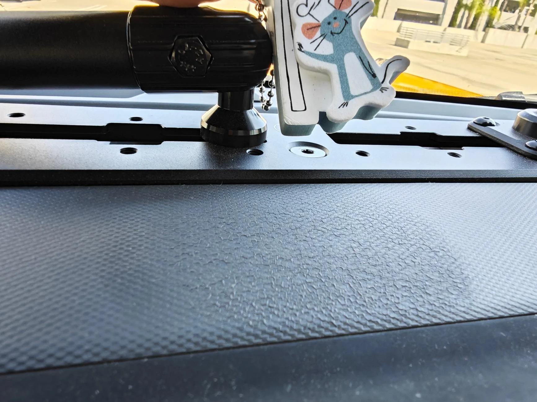 Ford Bronco Plastic dashboard ruined by a 'rat' IMG_20240723_100920
