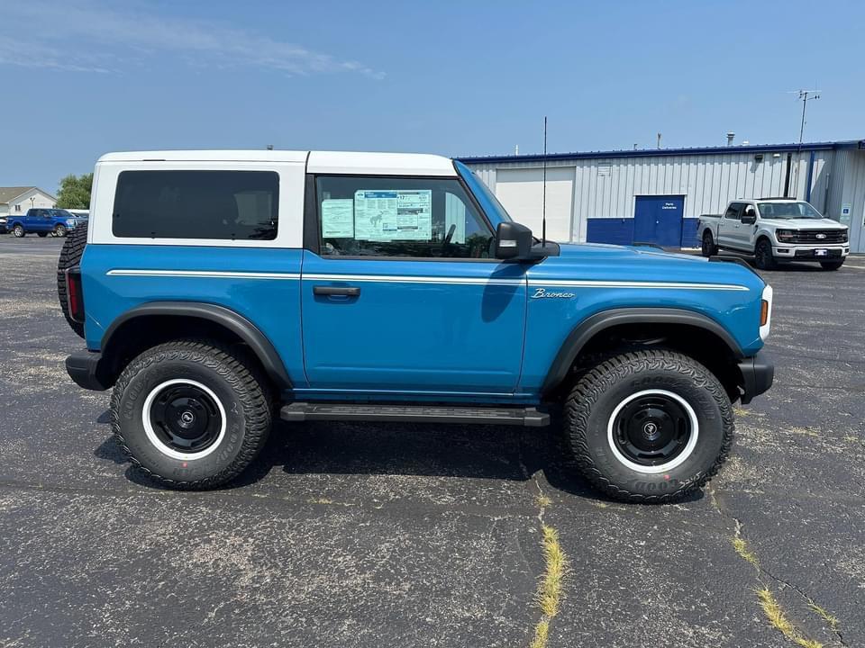 Ford Bronco HERITAGE EDITION Bronco Club IMG_6989