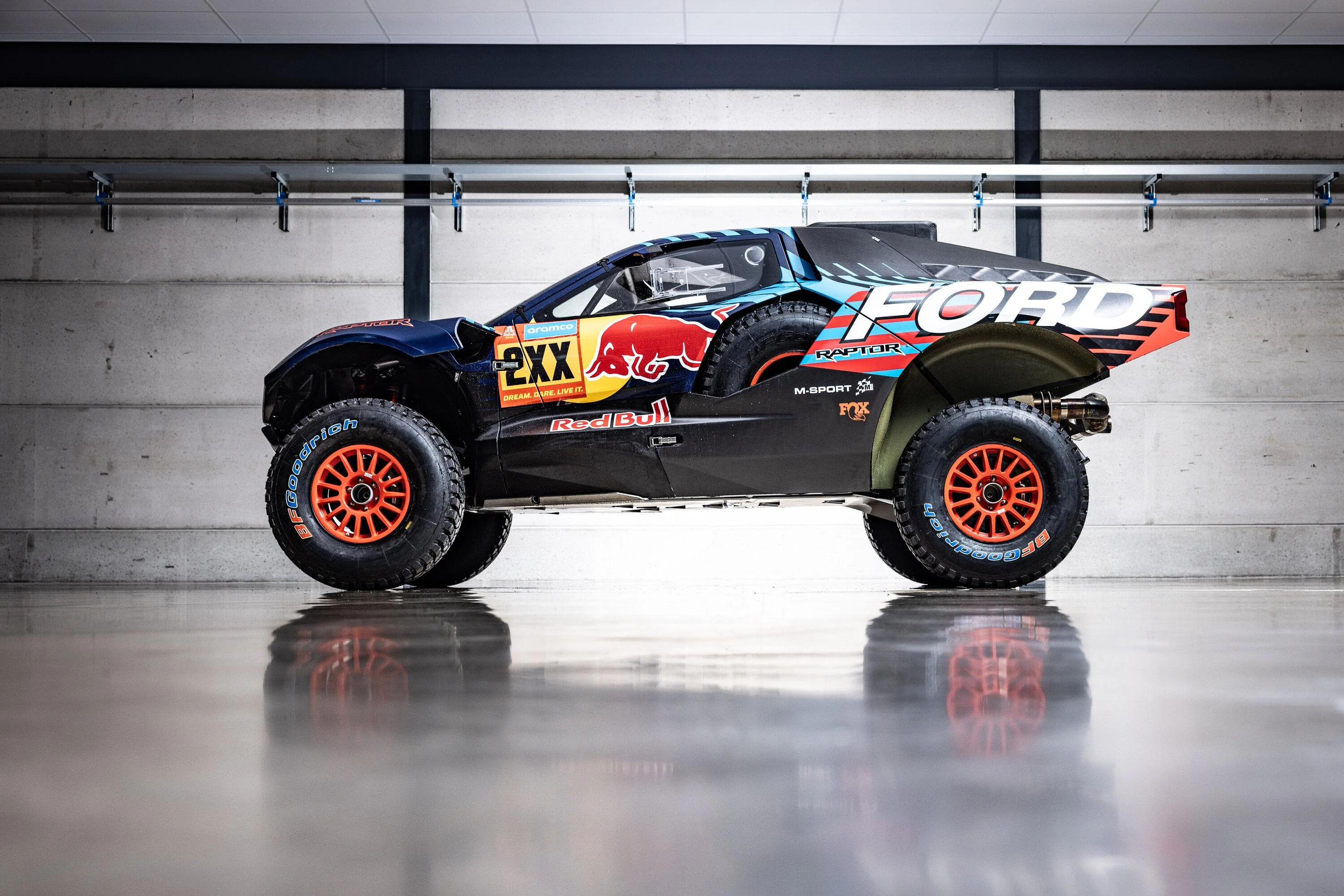 Ultimate Ford Raptor T1+ Unleashed Off Road Beast V8 Dakar Rally ...