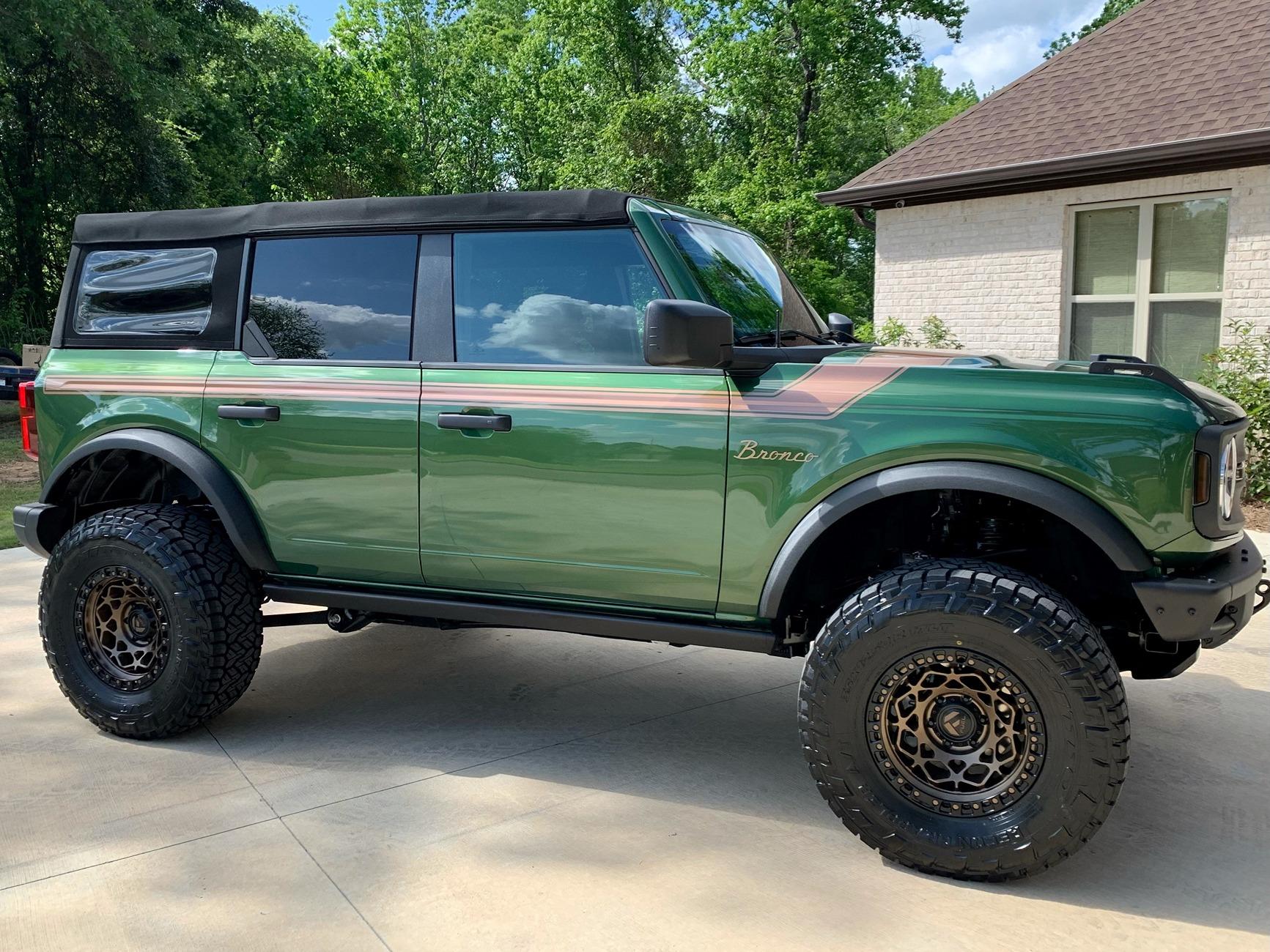 Ford Bronco Anyone find some Bronze Script Badges that match bronze Fuel Wheels? Eruption Green with Bronze 02