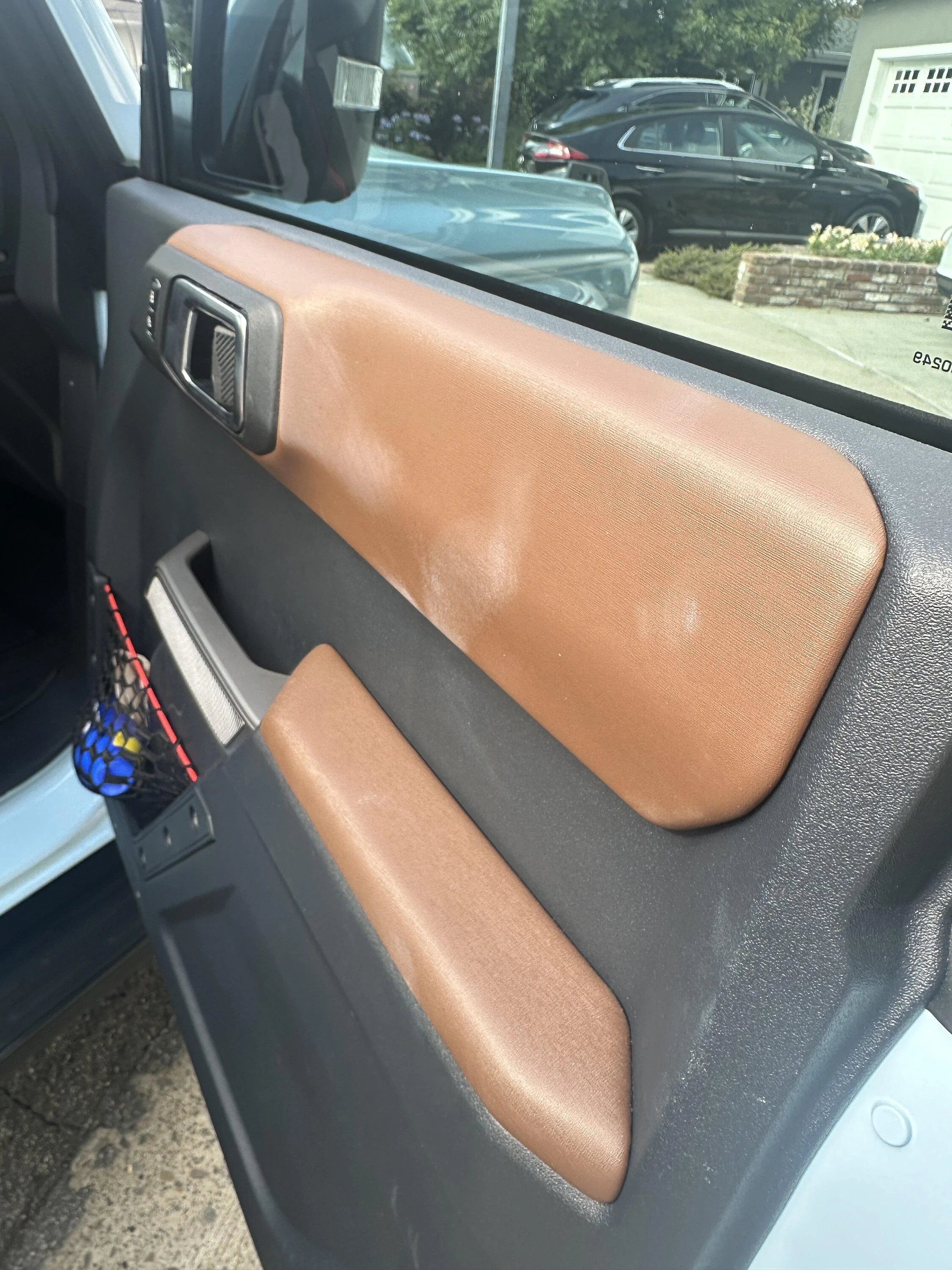 Ford Bronco Interior door handle panel trim discoloration IMG_5364