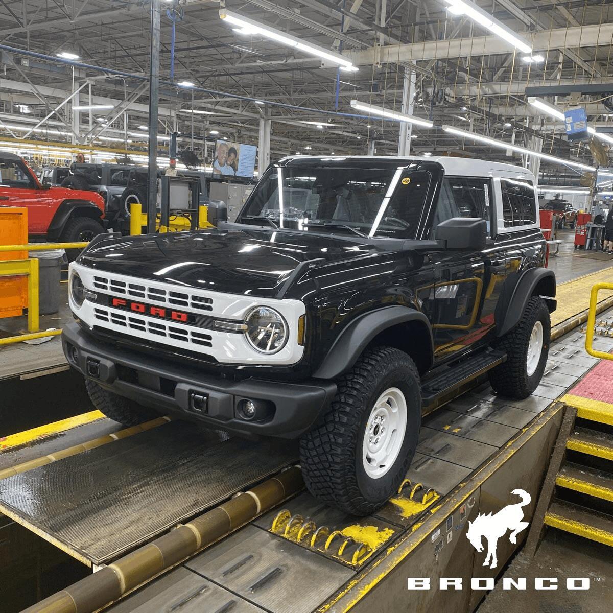 Ford Bronco HERITAGE EDITION Bronco Club 1695721528620