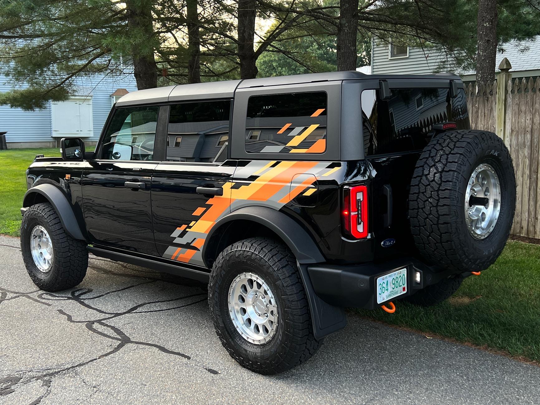 Ford Bronco Show me your Bronco - Graphics / Decals / Wrapped Edition 788A8C89-CE87-4470-9419-C745E77EA8D2