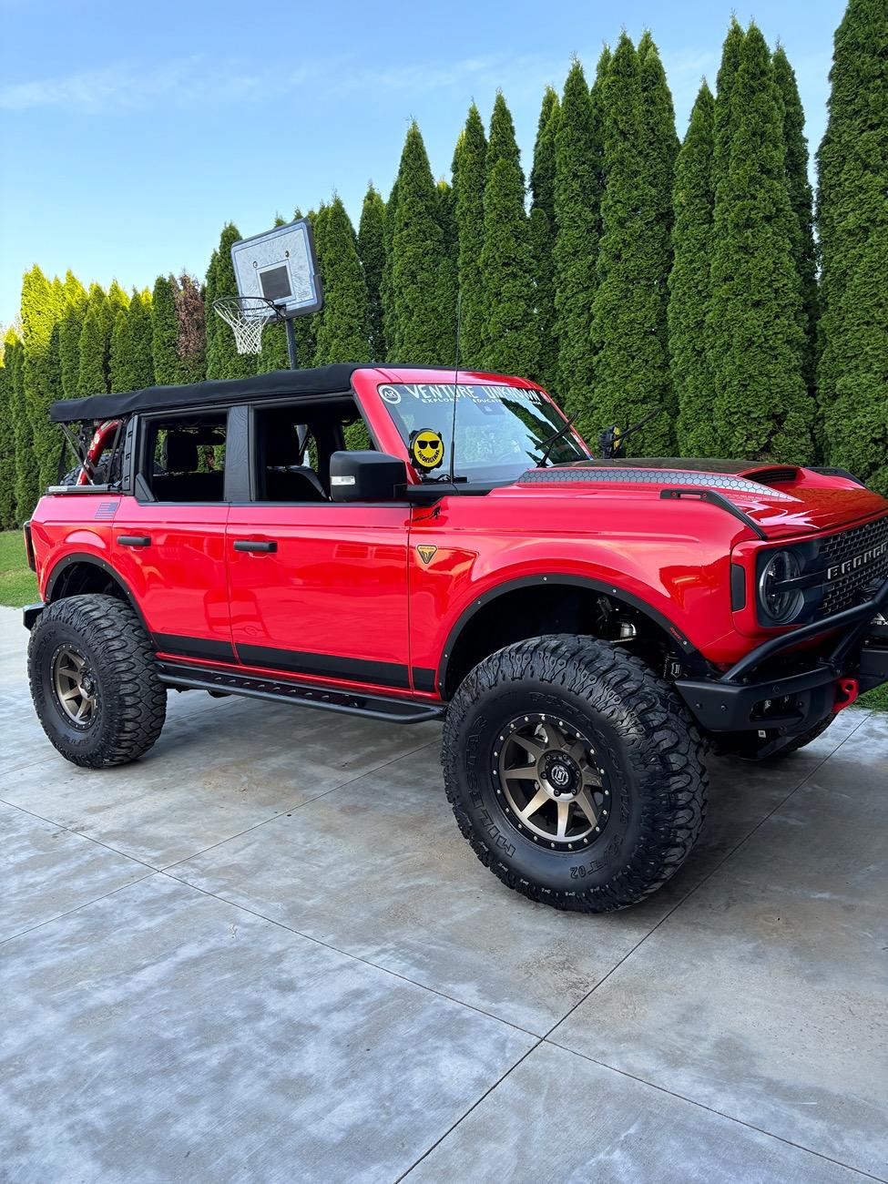 Ford Bronco Meguiars Washed My Bronco in Their Lab! IMG_1717