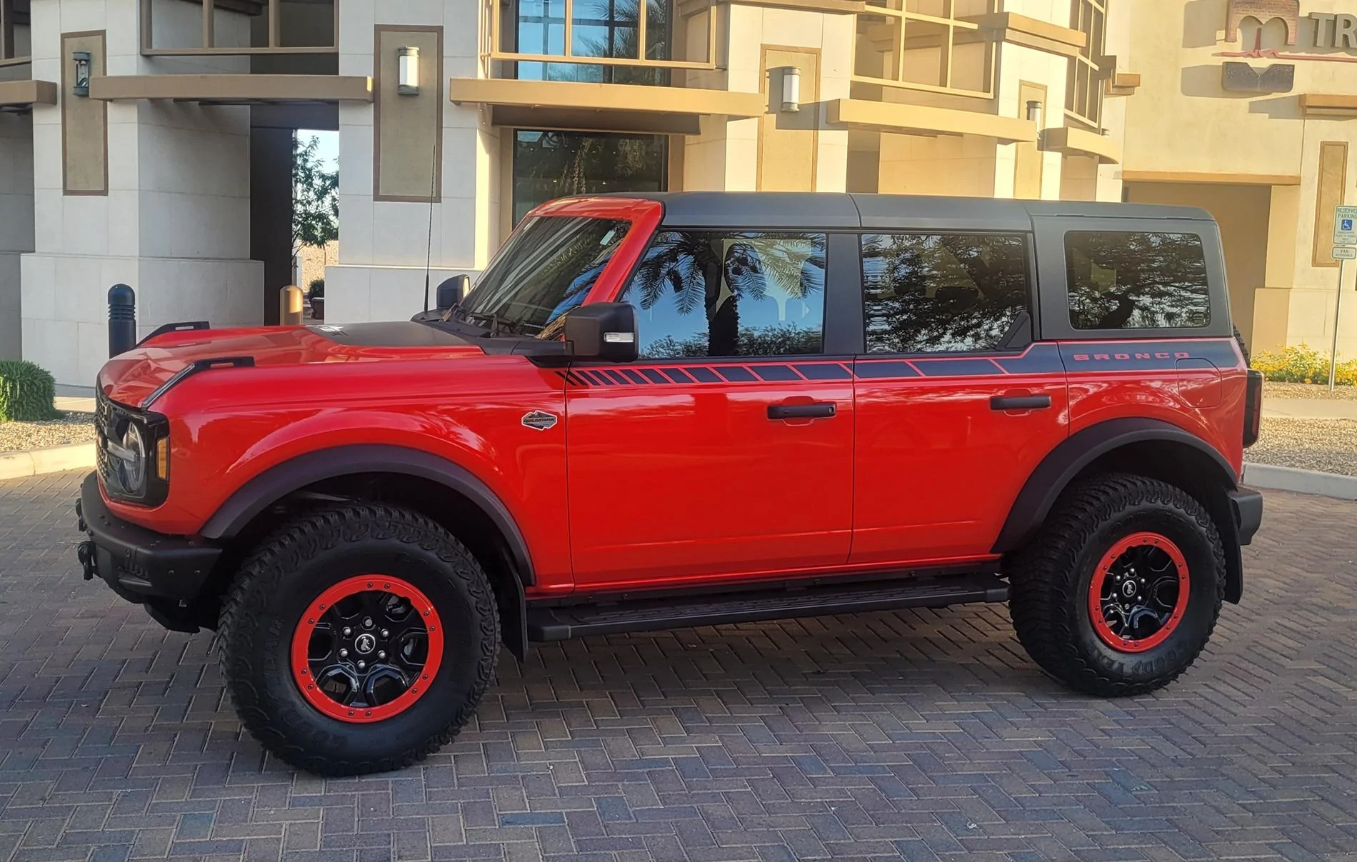Ford Bronco Show me your Bronco - Graphics / Decals / Wrapped Edition 20240518_061519