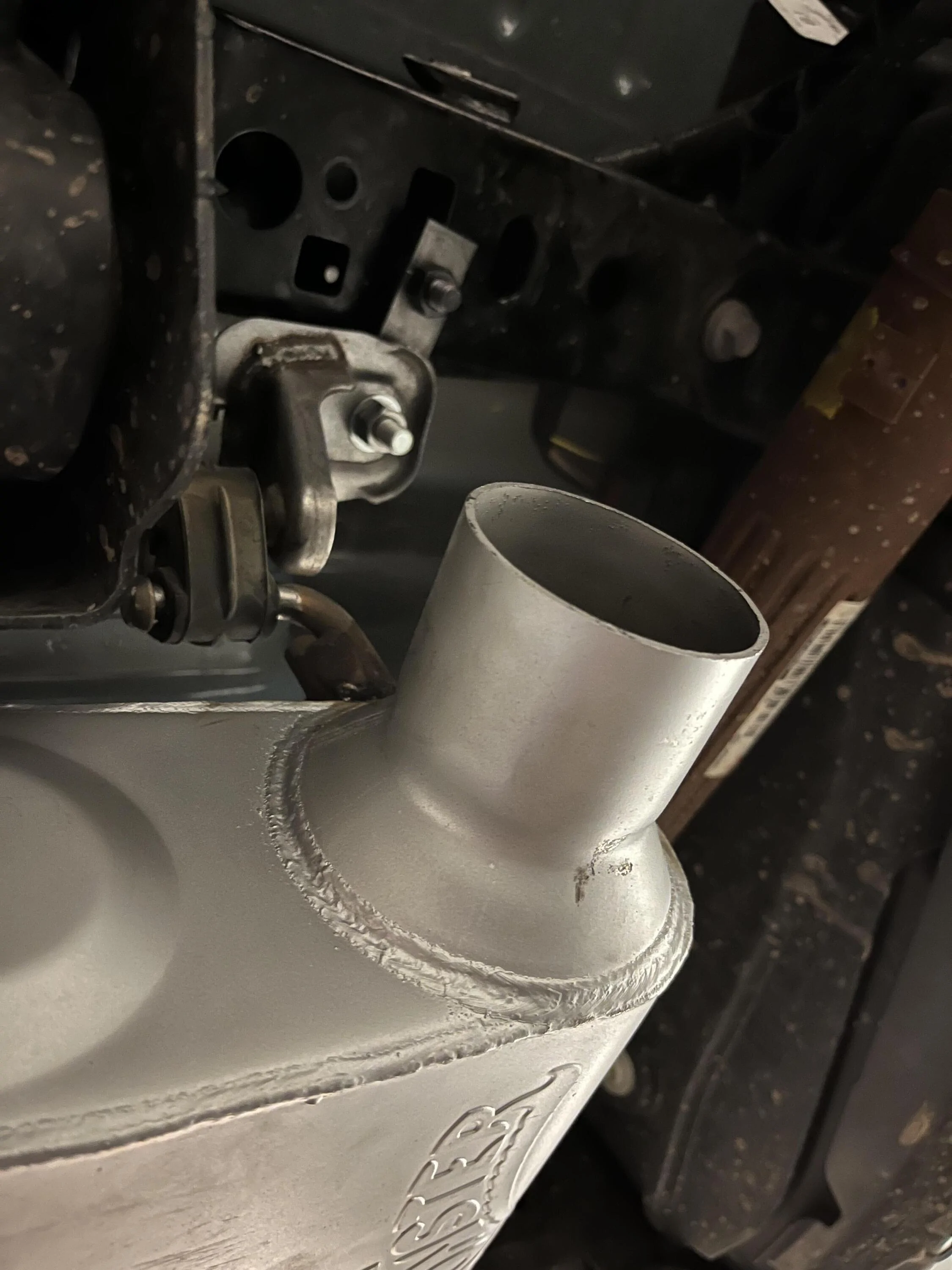 Ford Bronco 20 gallon auxiliary fuel tank installed! VKZ5wCm