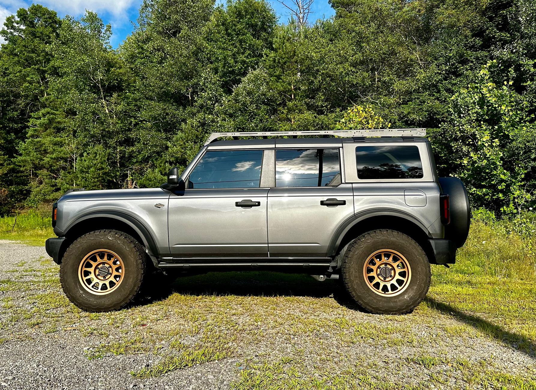 Ford Bronco Minor Updates - TrailRax TMR Roof Rack and Bronze Method Wheels IMG_6145