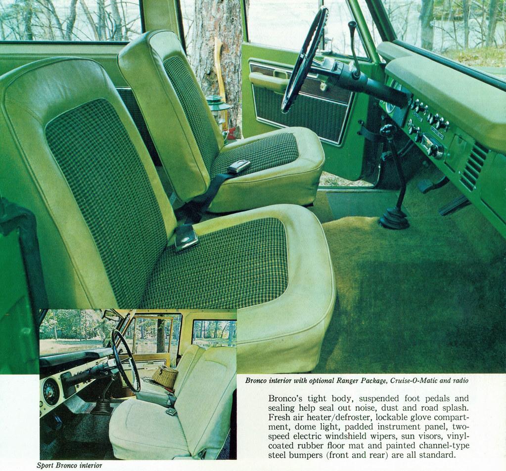 Ford Bronco Custom 2 door interior 11022966644_08b2eef0ce_b