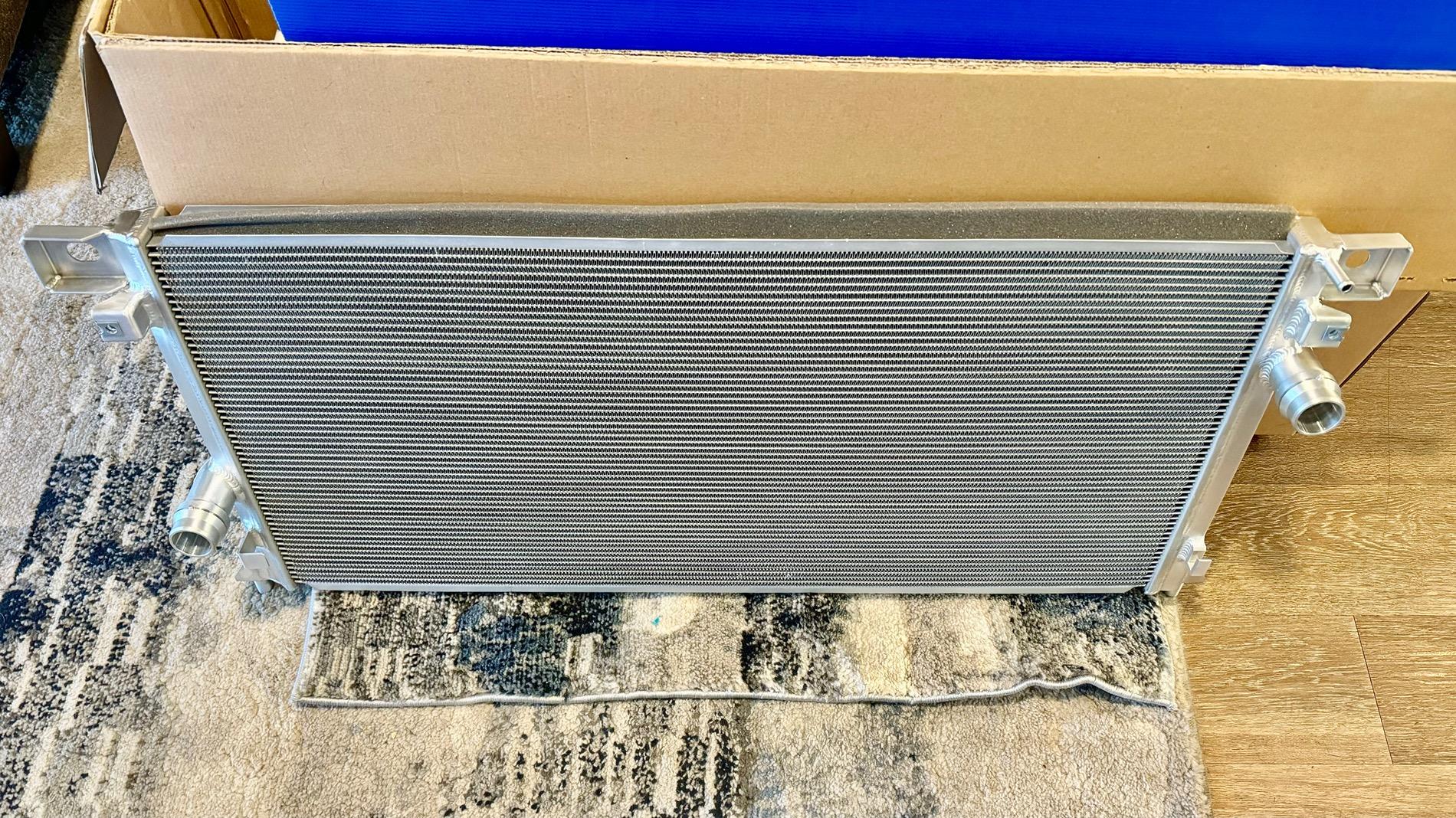 Ford Bronco Mishimoto Performance Aluminum Radiator IMG_2776