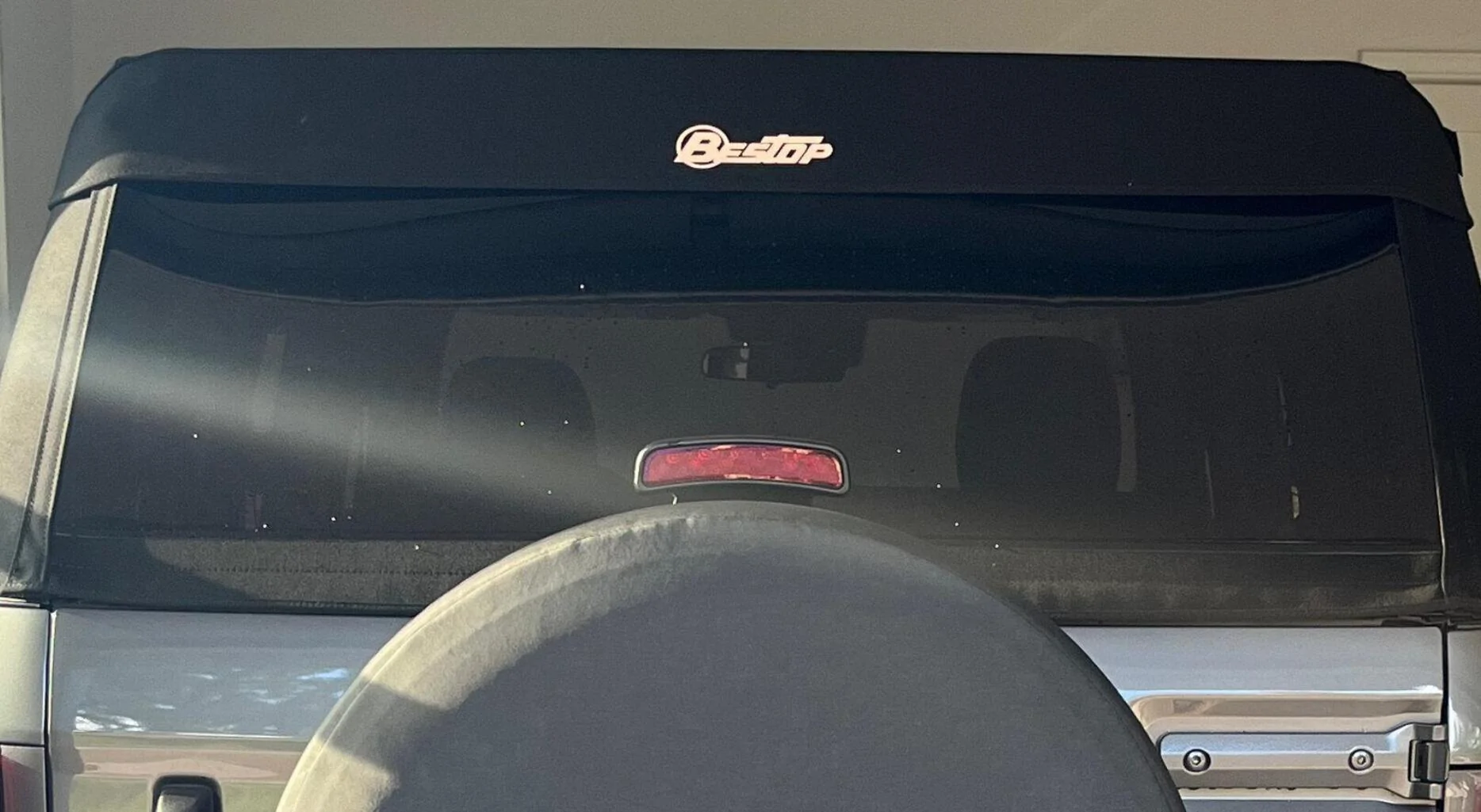 Ford Bronco Bestop wants to hear from YOU! What features would you like to see on our 6th gen products? 1723061106099-6a