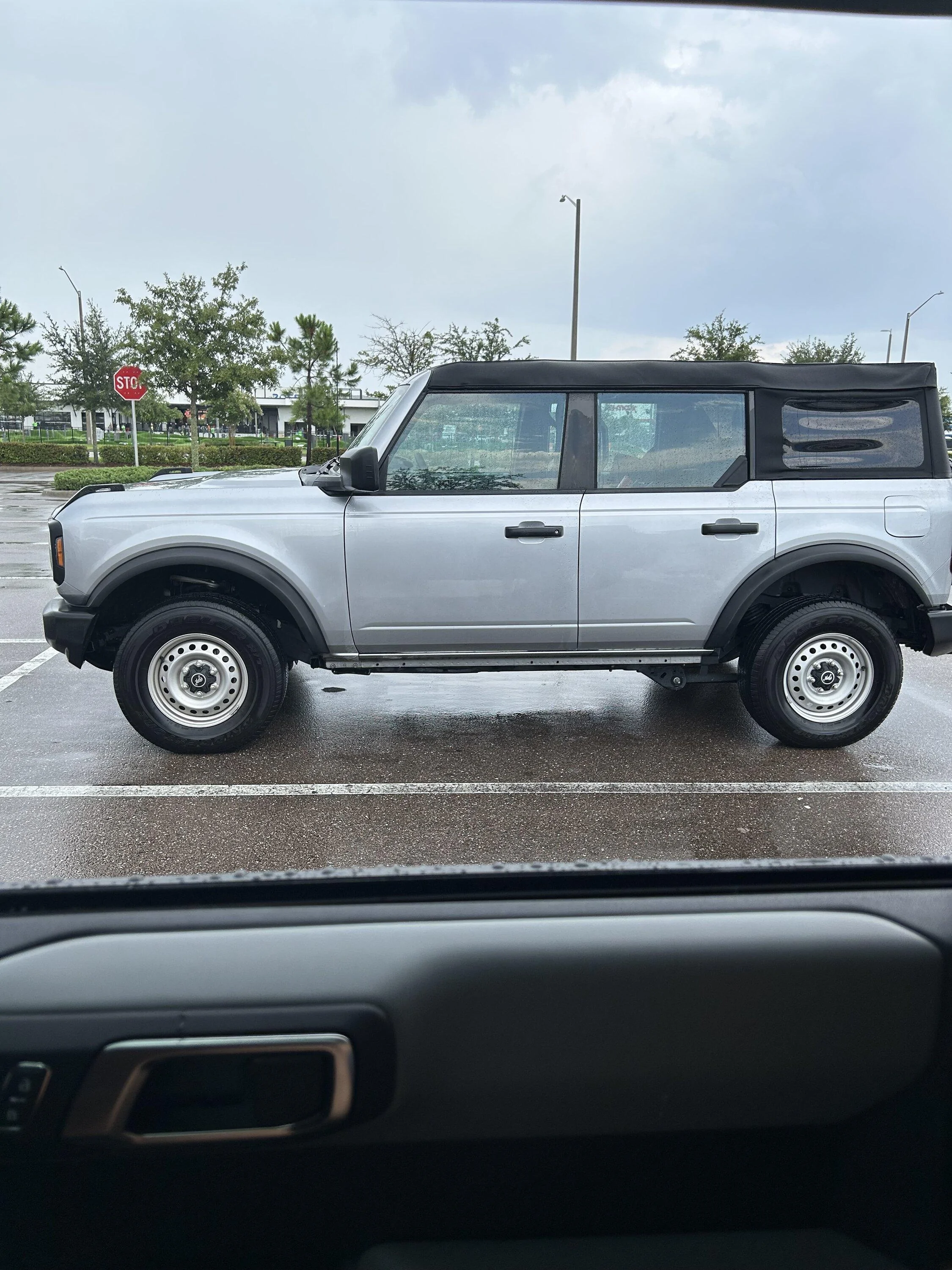 Ford Bronco Rare trim combo IMG_7604
