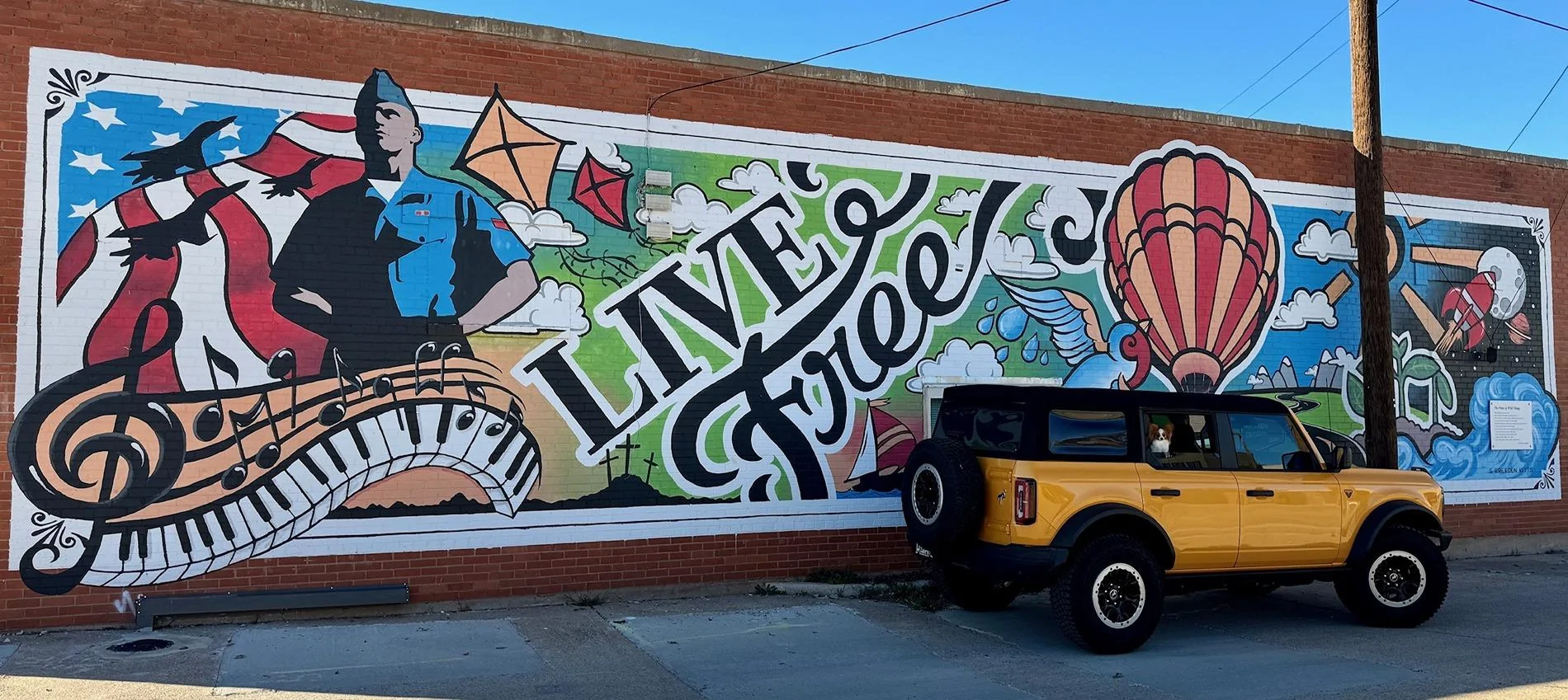 Ford Bronco Mural Monday! Abiline murial