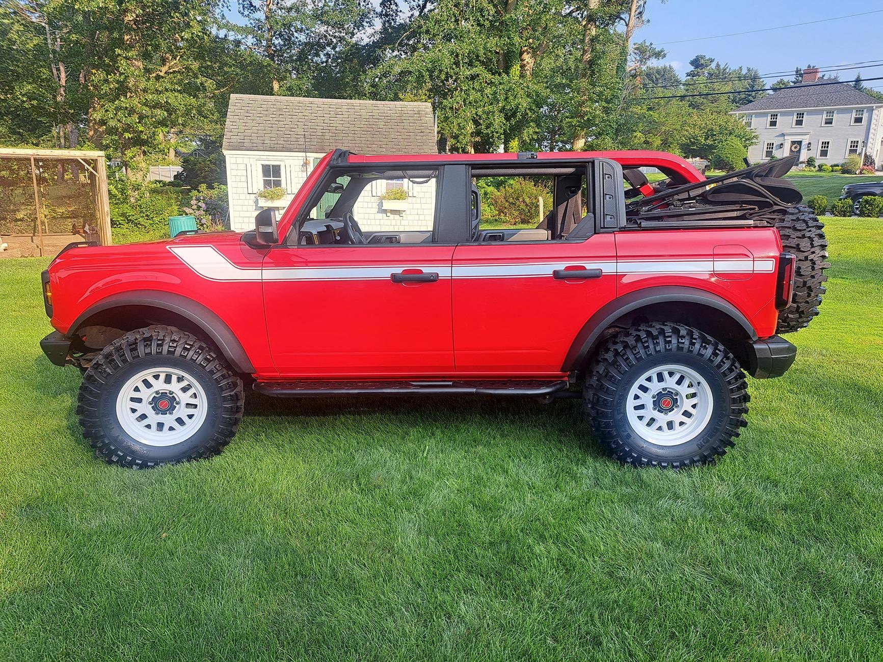 Ford Bronco 2021 Bronco Badlands 7MT 20240801_173953