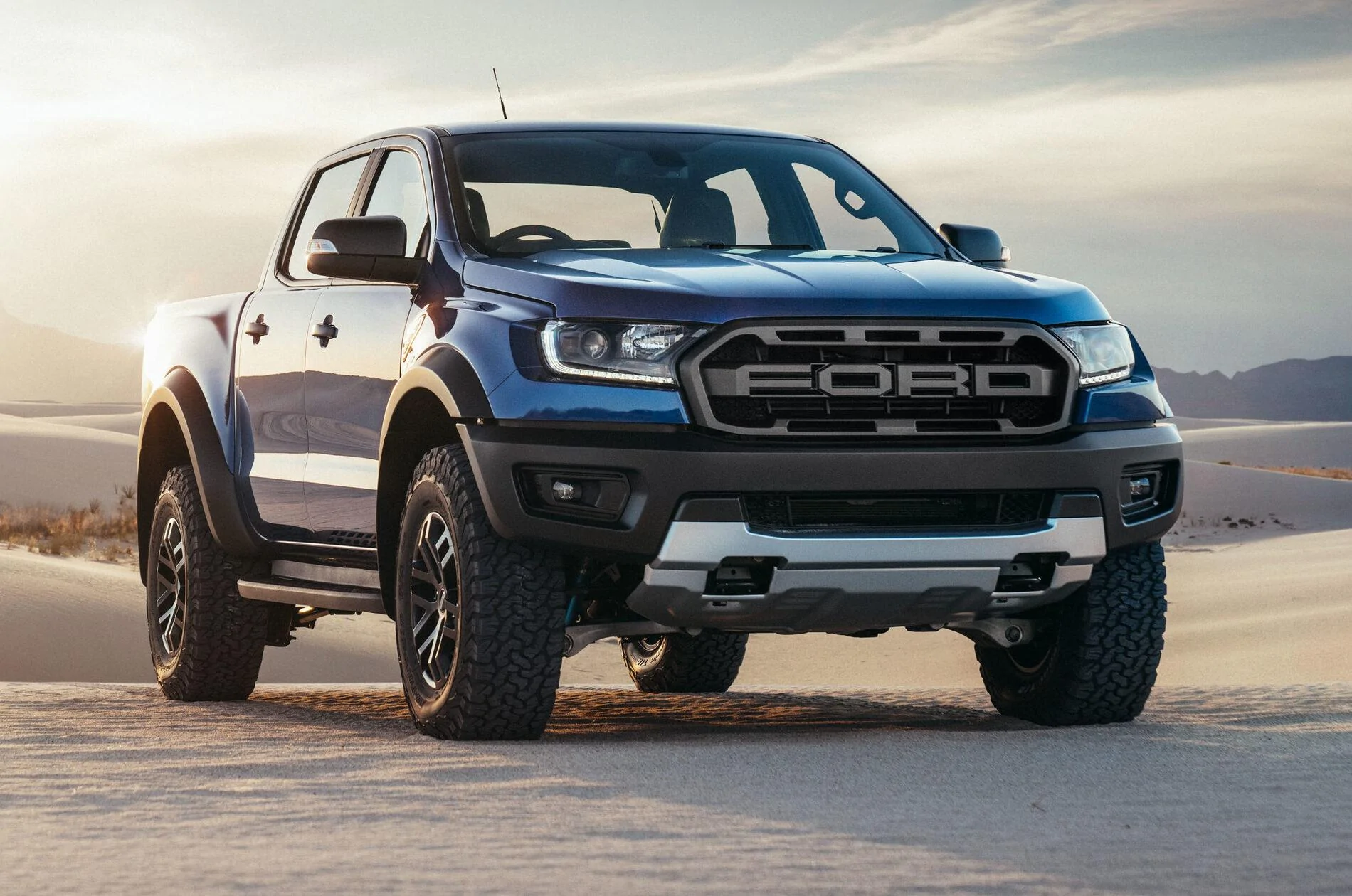 Ford Bronco 2022 Ranger Raptor Consideration d-Ranger-Raptor-front-three-quarter-e1518022603365