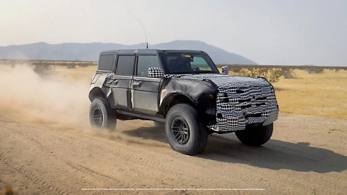 Ford Bronco Wildtrak makes no sense at all. Ford-Bronco-Warthog-Teaser