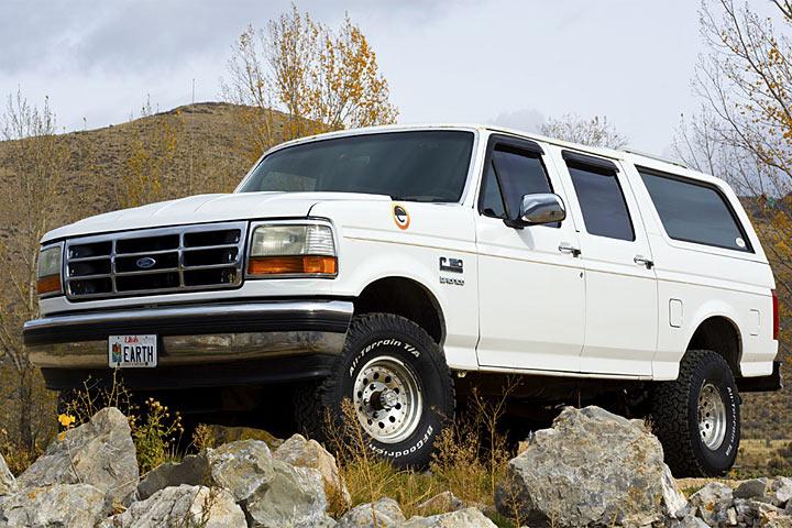 ford-bronco-centurion-conversion-3.jpg