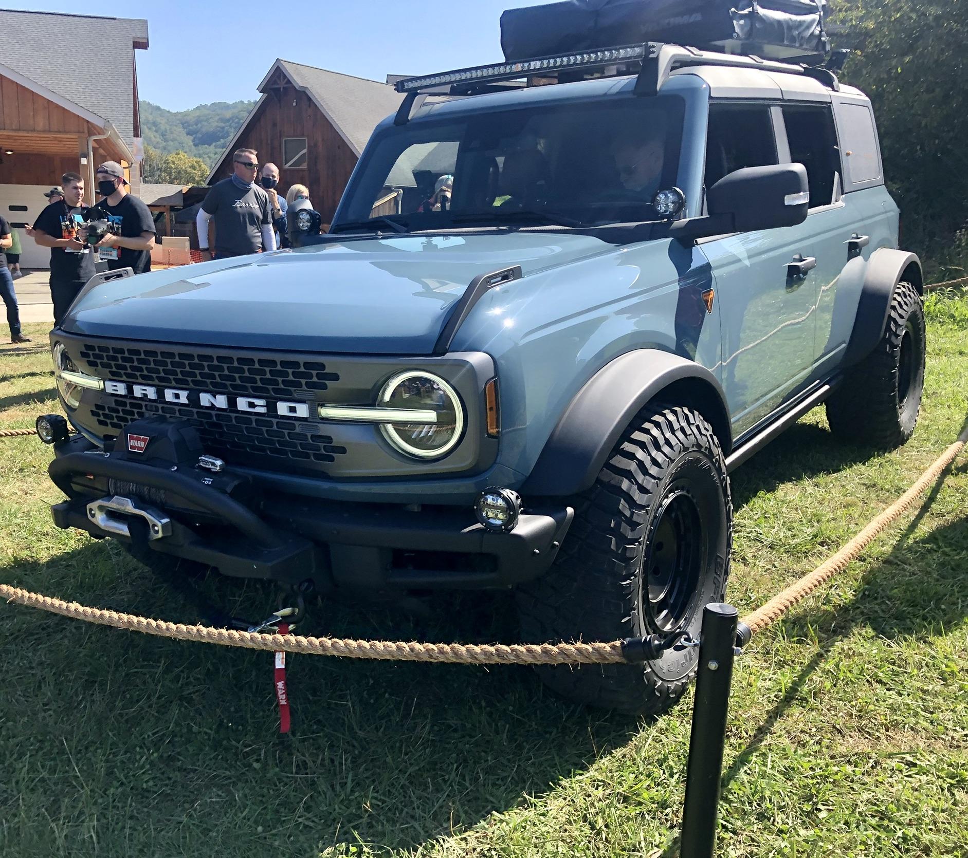 Ford Bronco Area 51 paint issue!! IMG