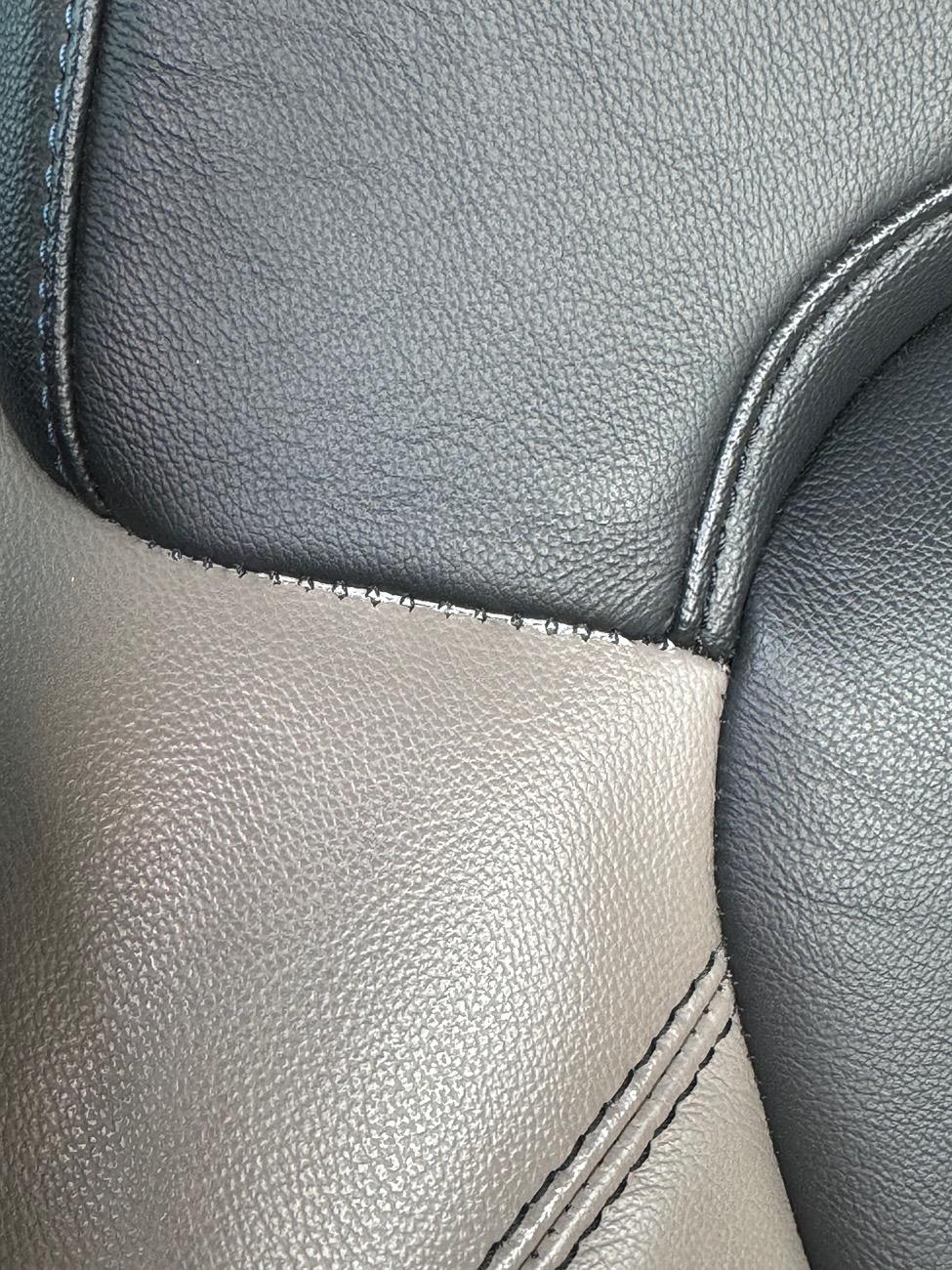 Ford Bronco Anyone's seat stitching separating? IMG_1514