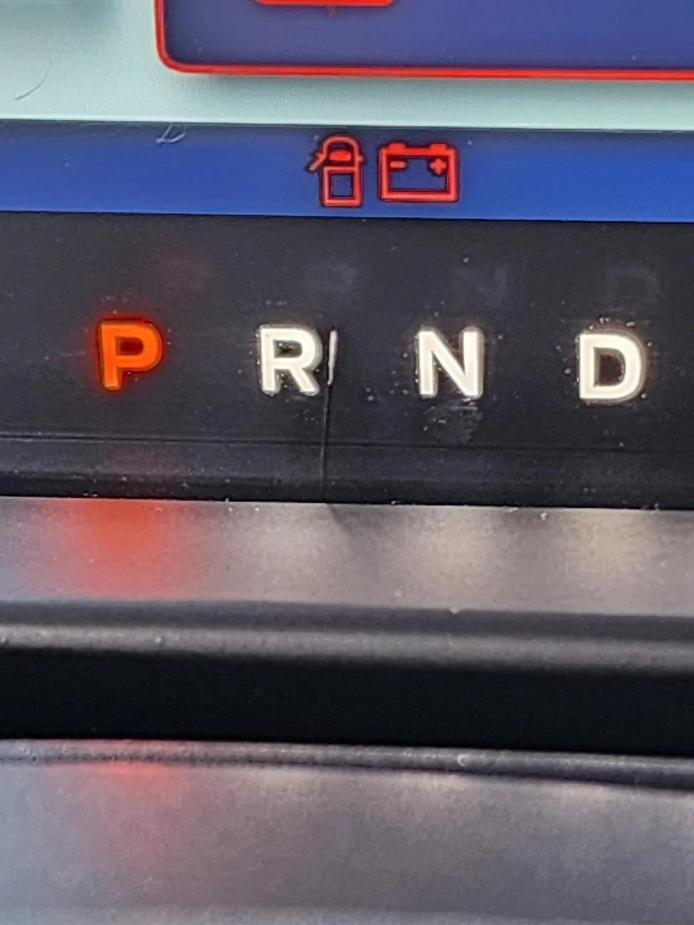 Ford Bronco Cracked gauge cluster lense. 20240813_173730
