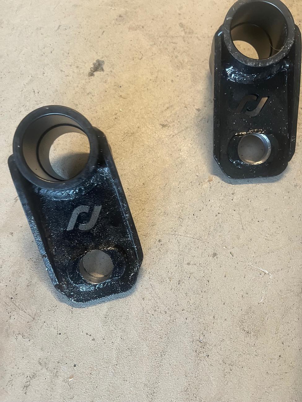 Ford Bronco RockJock Rear AntiRock [Install + Forklift Flex Test] IMG_2607