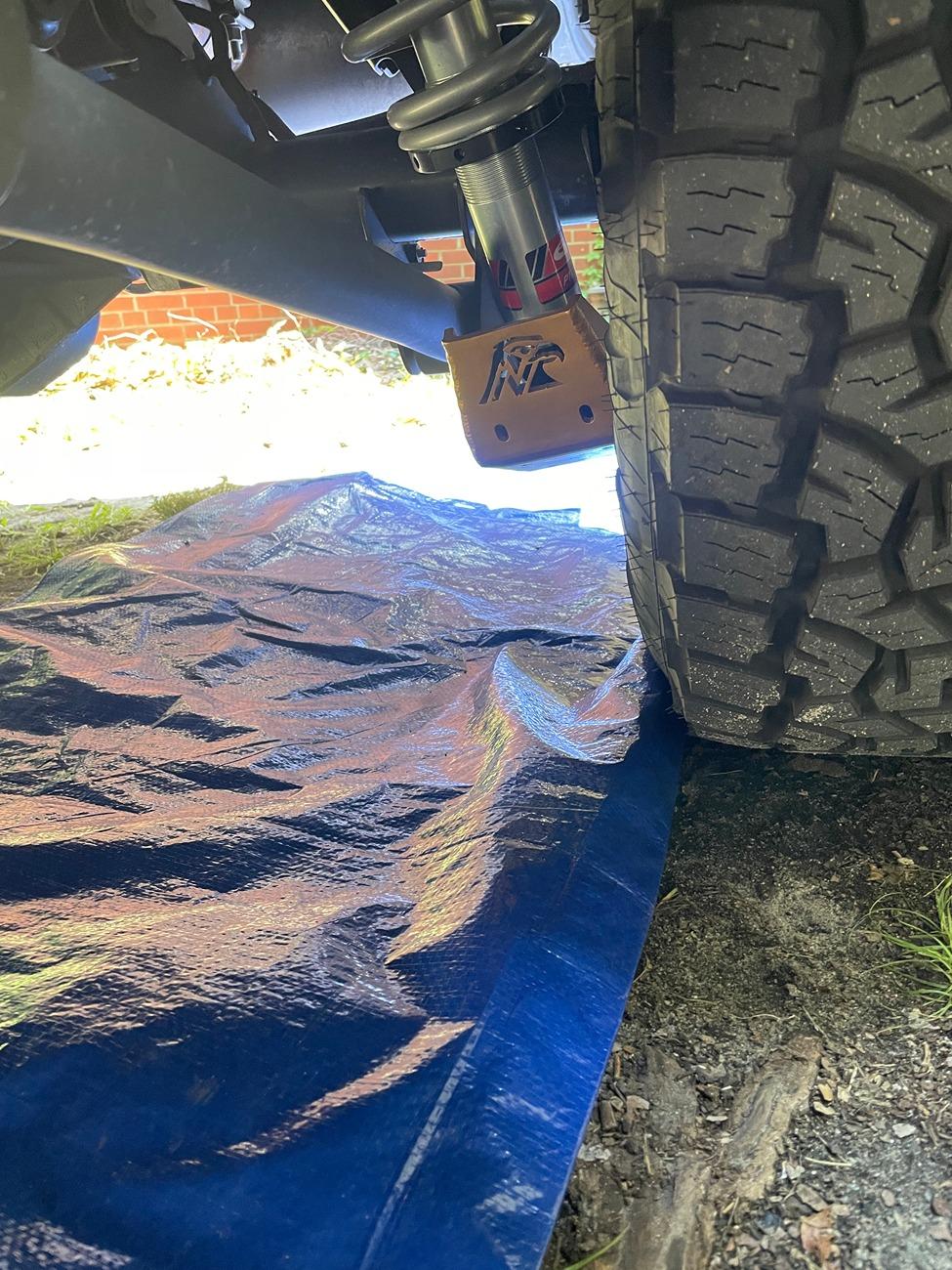 Ford Bronco Eibach 2.0 compatible shock skids - MetalCloak? IMG_6717