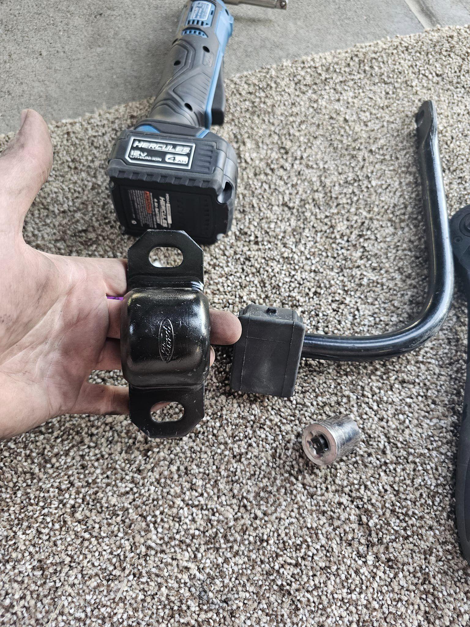 Ford Bronco OEM Rear Sway Bar Install with Tips and Initial Impressions clam