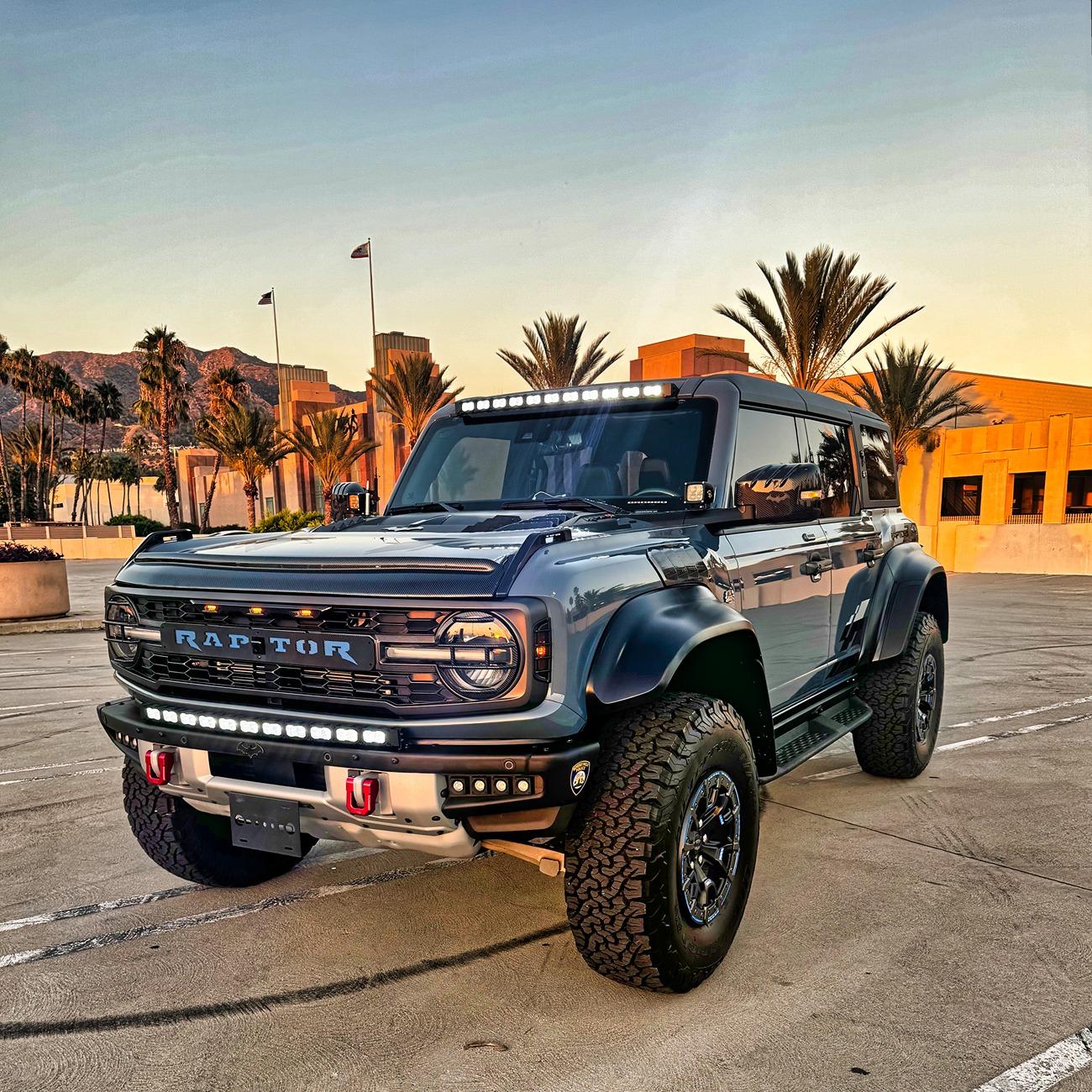 Ford Bronco M&R Pro Series Curved Lightbars IMG_4718