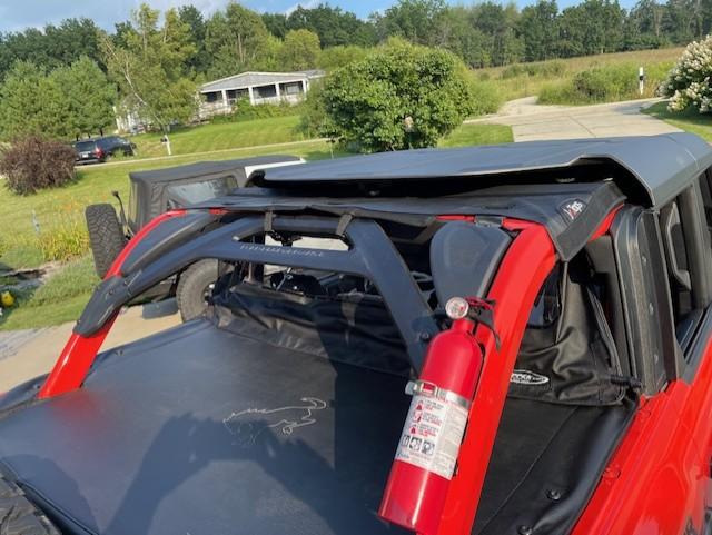 Ford Bronco hard top canvas rear window ( wish besttop sold these for bronco ) rear window right-2