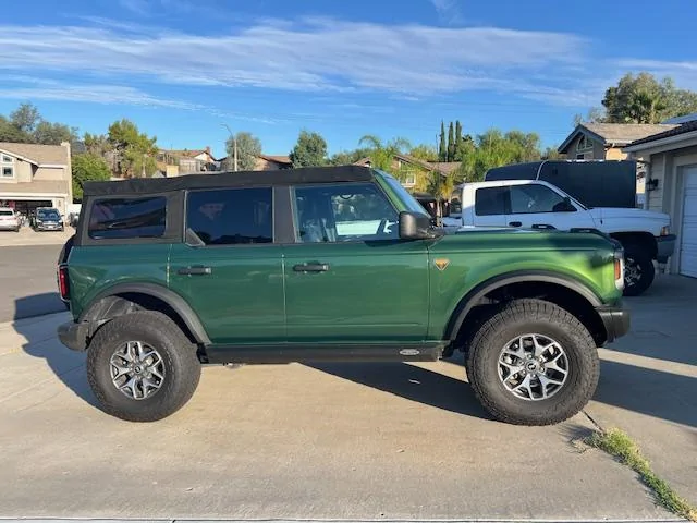 Ford Bronco New Falken AT4W 35/11.5 17 tires IMG_8228