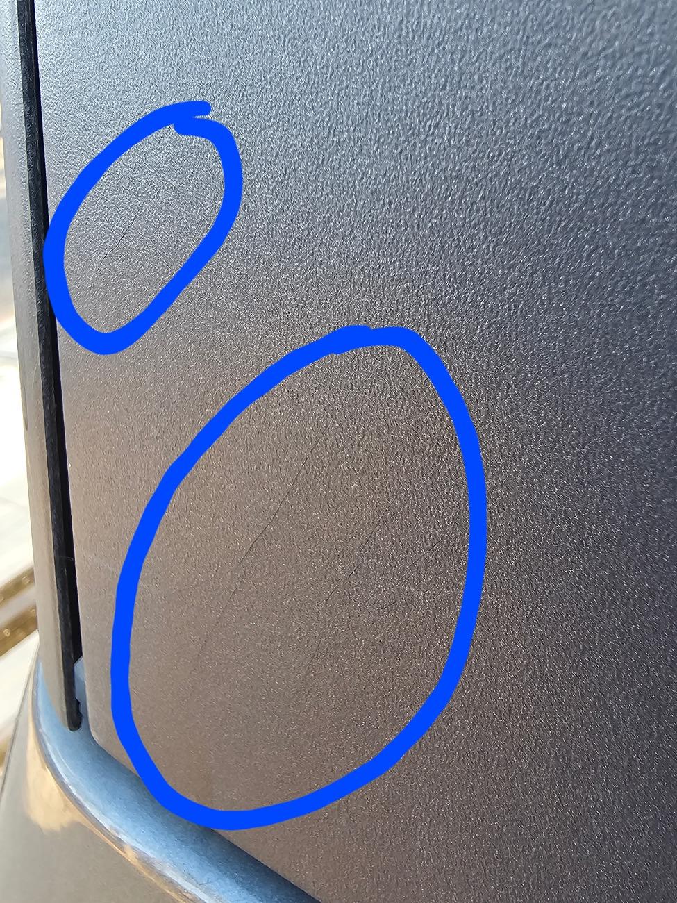 Ford Bronco Are these the dreaded hard top cracks? 20240821_183908