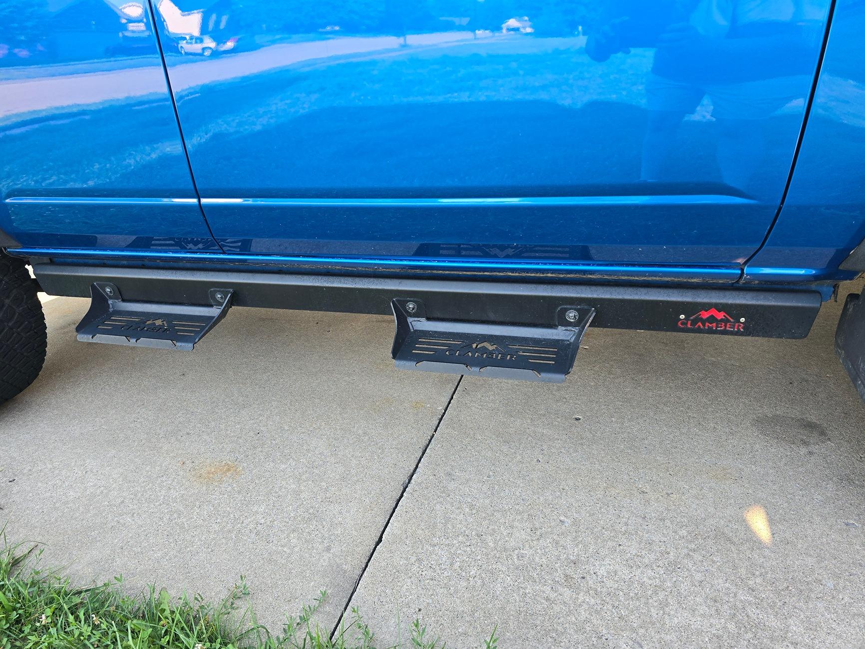Ford Bronco 4 door steps $100 20240805_191245