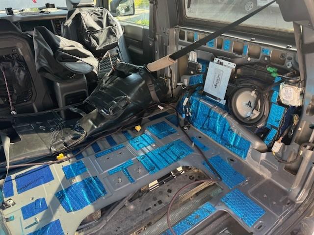 Ford Bronco Cargo area rattle tune 2
