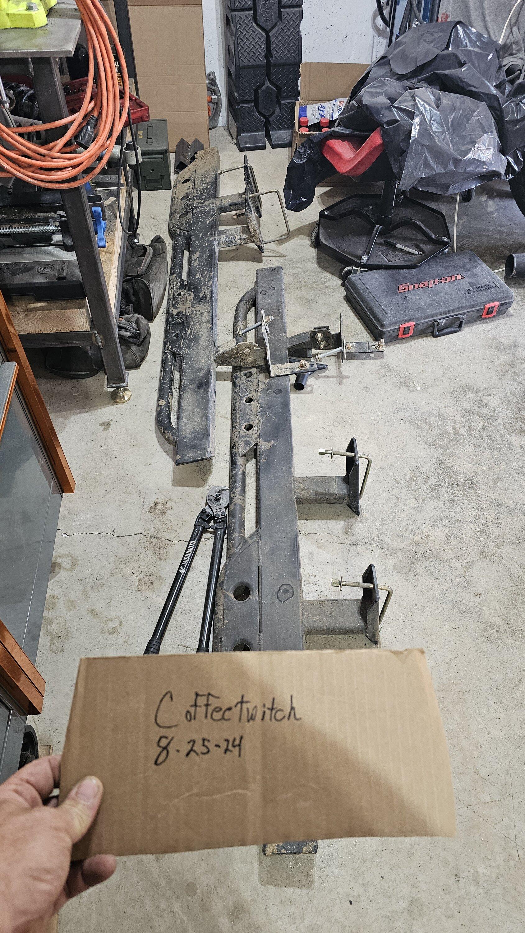 Ford Bronco metaltech rock sliders. 300$ obo 20240825_134924