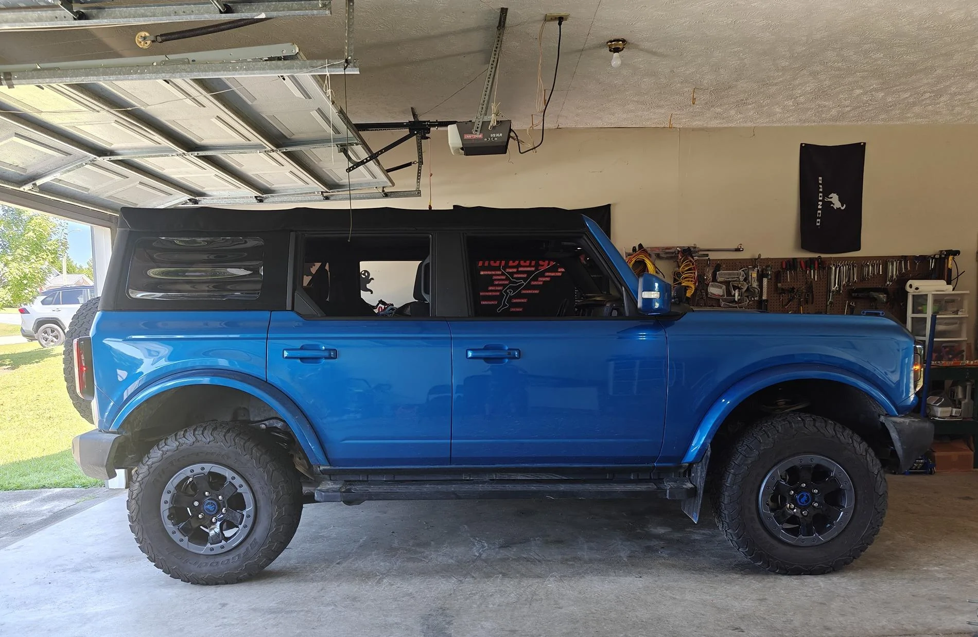 Ford Bronco Jazer's Blu Pony IMG20240825144555