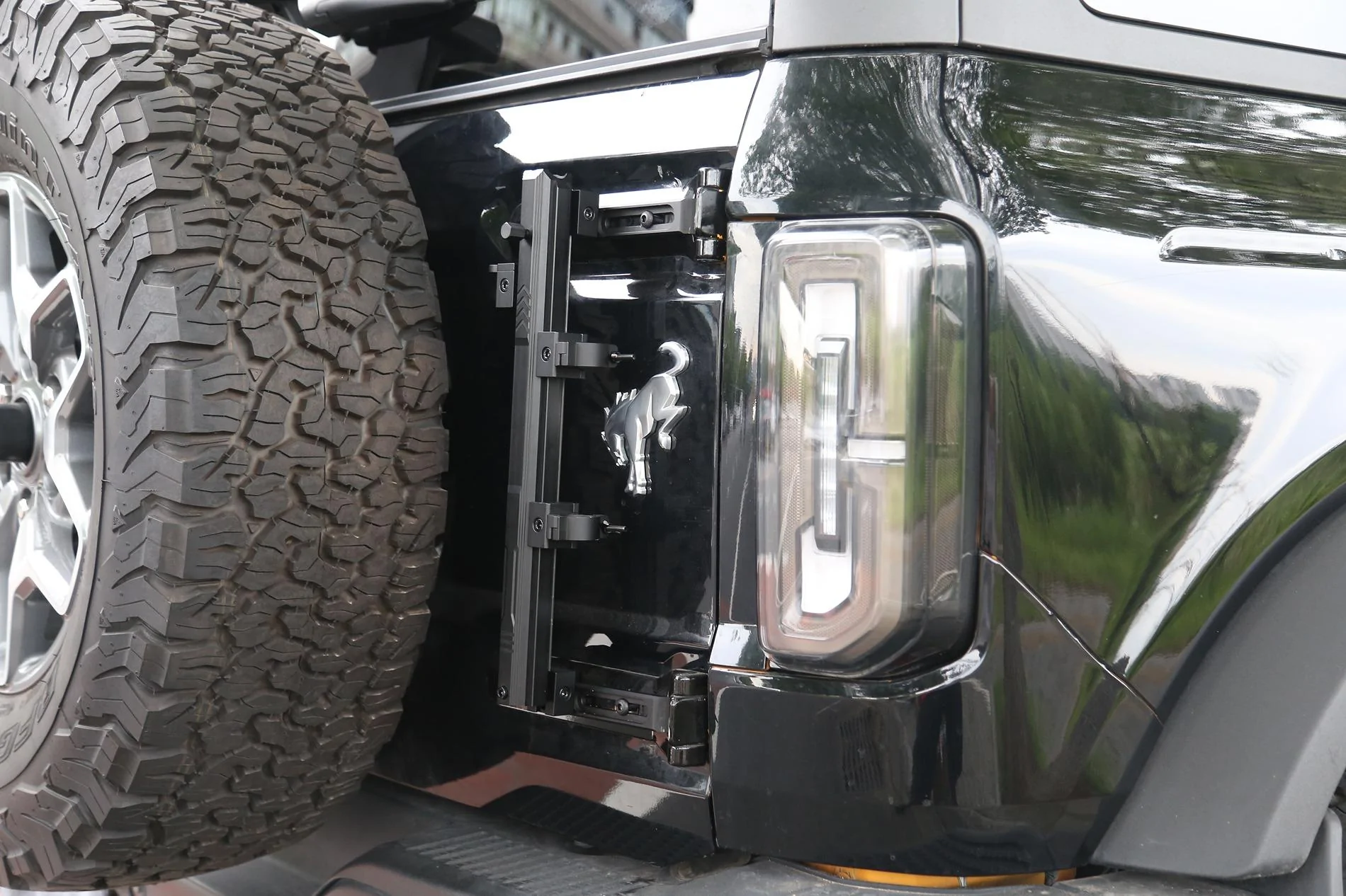 Ford Bronco MABETT Multi-functional Tailgate Flagpole Mount Holder Available Now! IMG_6442