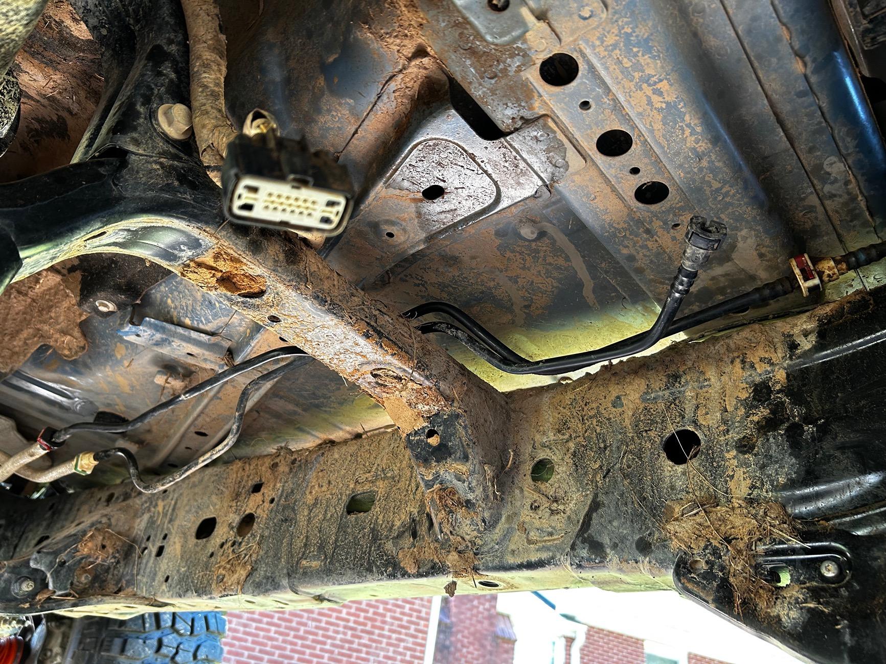 Ford Bronco 2-door fuel tank replacement & relocation to the rear (to allow for triangulated 4link setup) IMG_6782