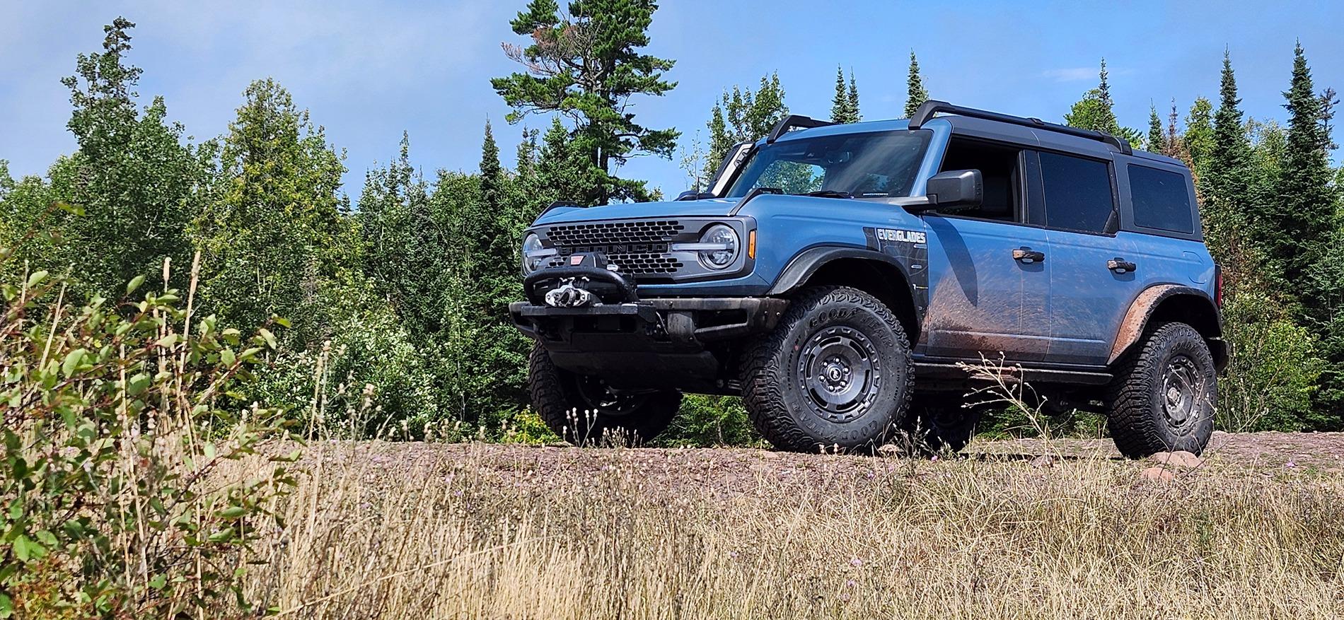 Ford Bronco AZURE GRAY METALLIC Bronco Club 20240816_132006