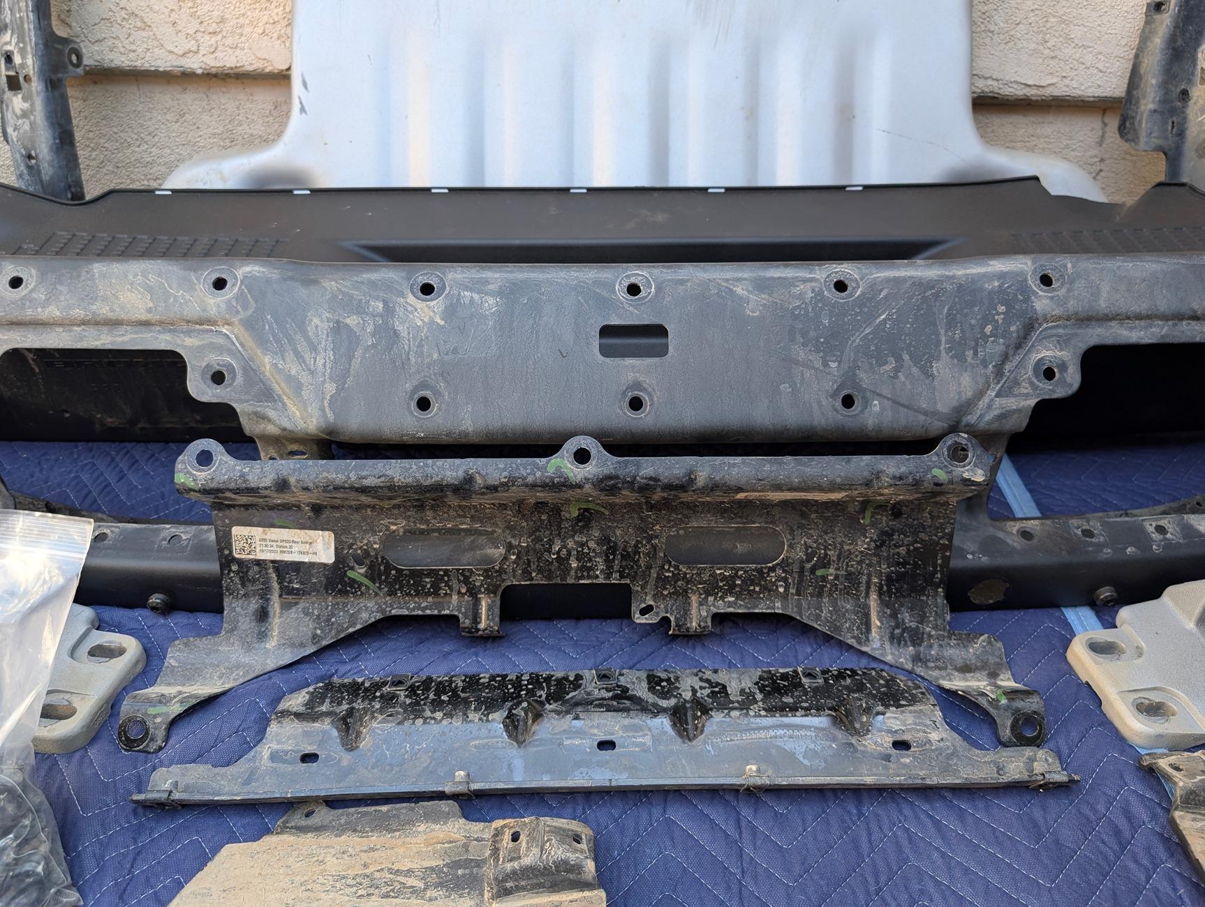 Ford Bronco FREE 23 Bronco Raptor Bumpers PXL_20240828_194645286