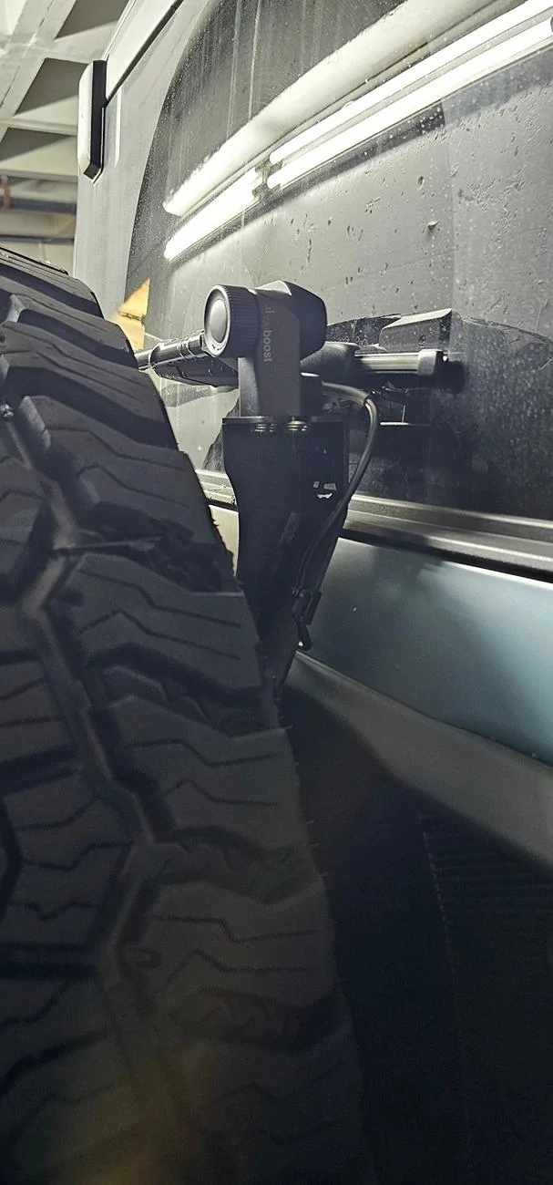 Ford Bronco Help! Need ideas for WeBoost antenna mount **SOLVED** 1000120327
