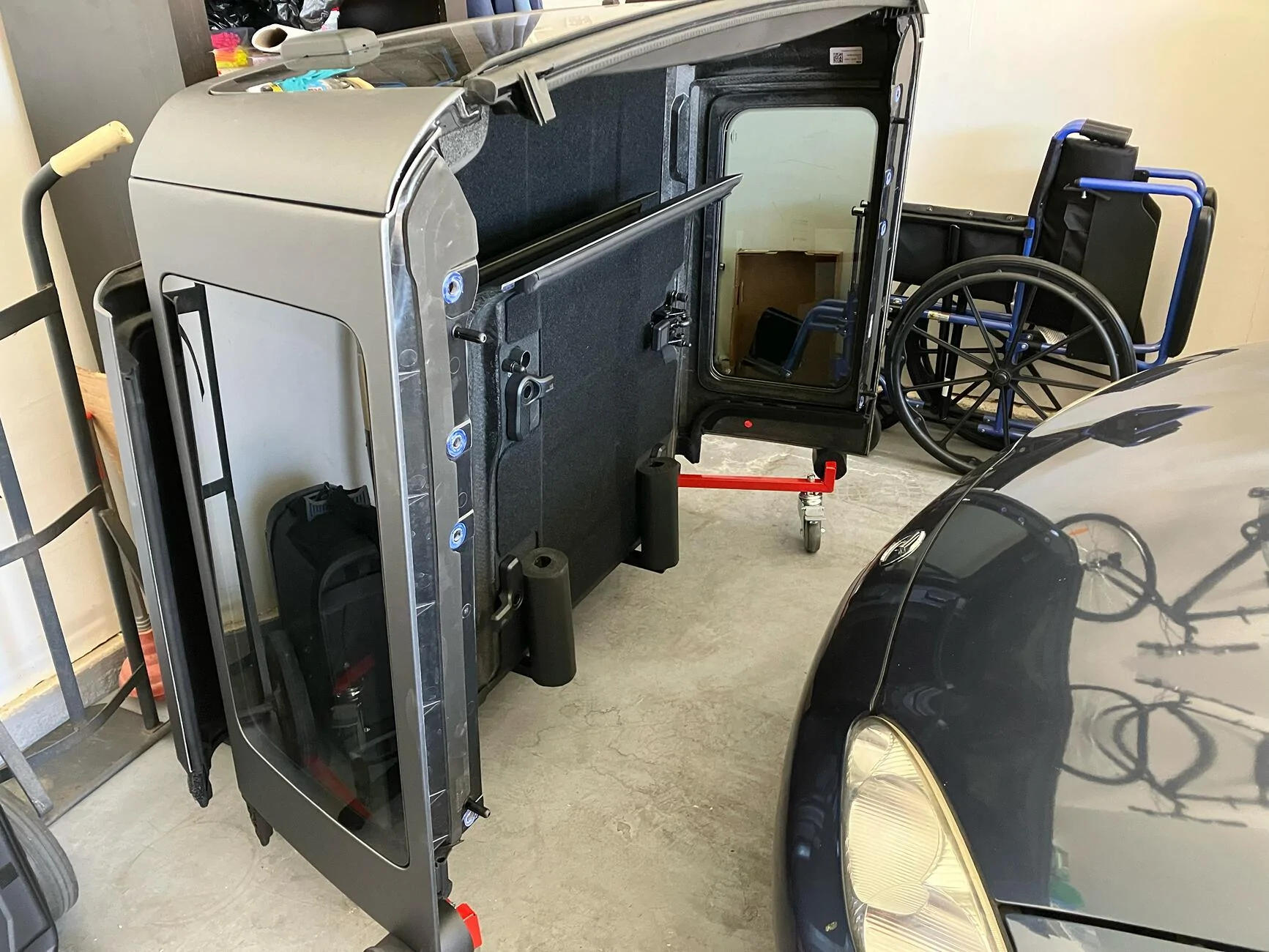 Ford Bronco How do you guys store your hard top? tempImage1EWdmc