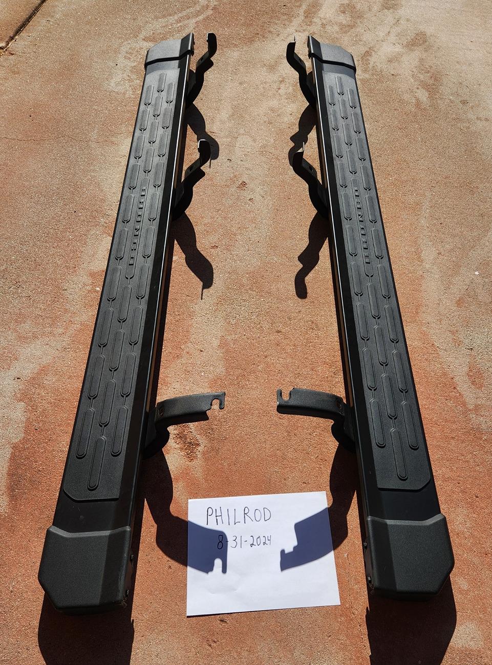 Ford Bronco 4 Door OEM Tube Steps thumbnail_20240831_085424